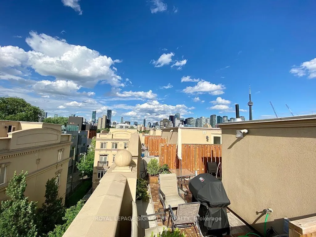 Photo 31 of Unit TH2, 70 Carr Street N, Toronto, Kensington-Chinatown — HOMEH