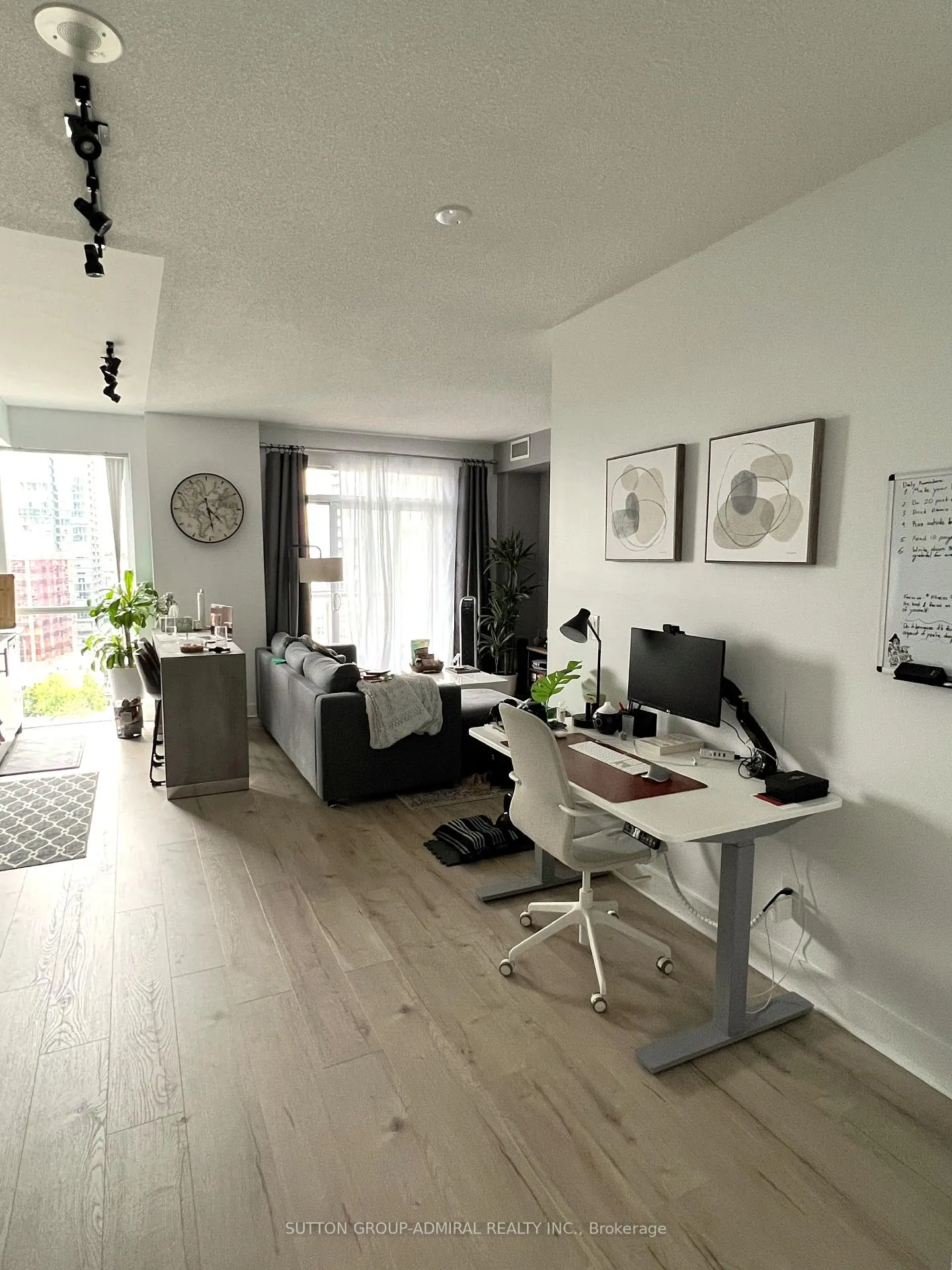 Photo 5 of Unit 1708, 352 Front Street W, Toronto, Waterfront Communities — HOMEH