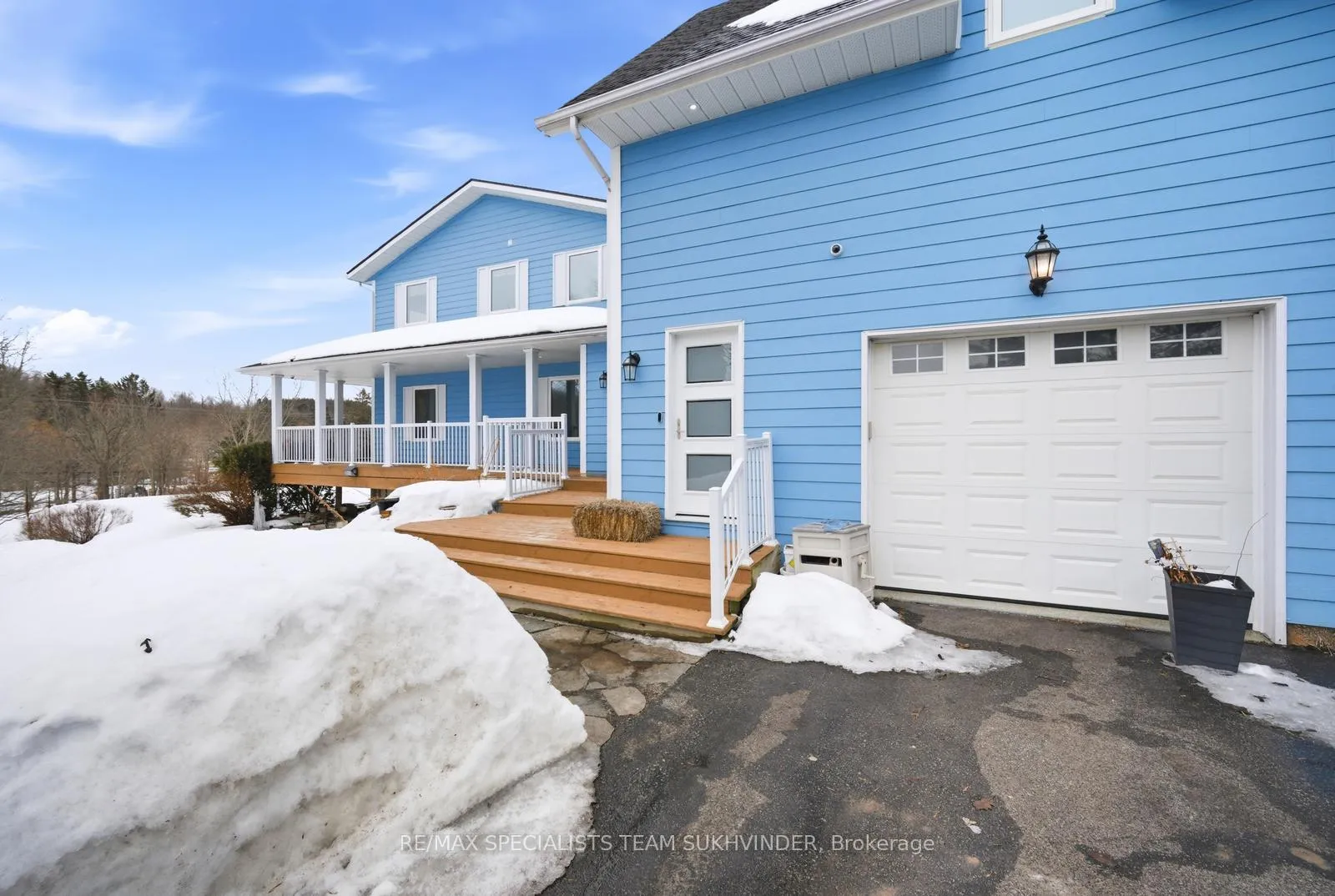 Photo 42 of 10 Isabella Street, Caledon, Rural Caledon — HOMEH