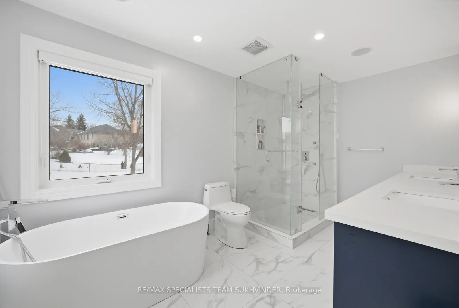 Photo 15 of 10 Isabella Street, Caledon, Rural Caledon — HOMEH