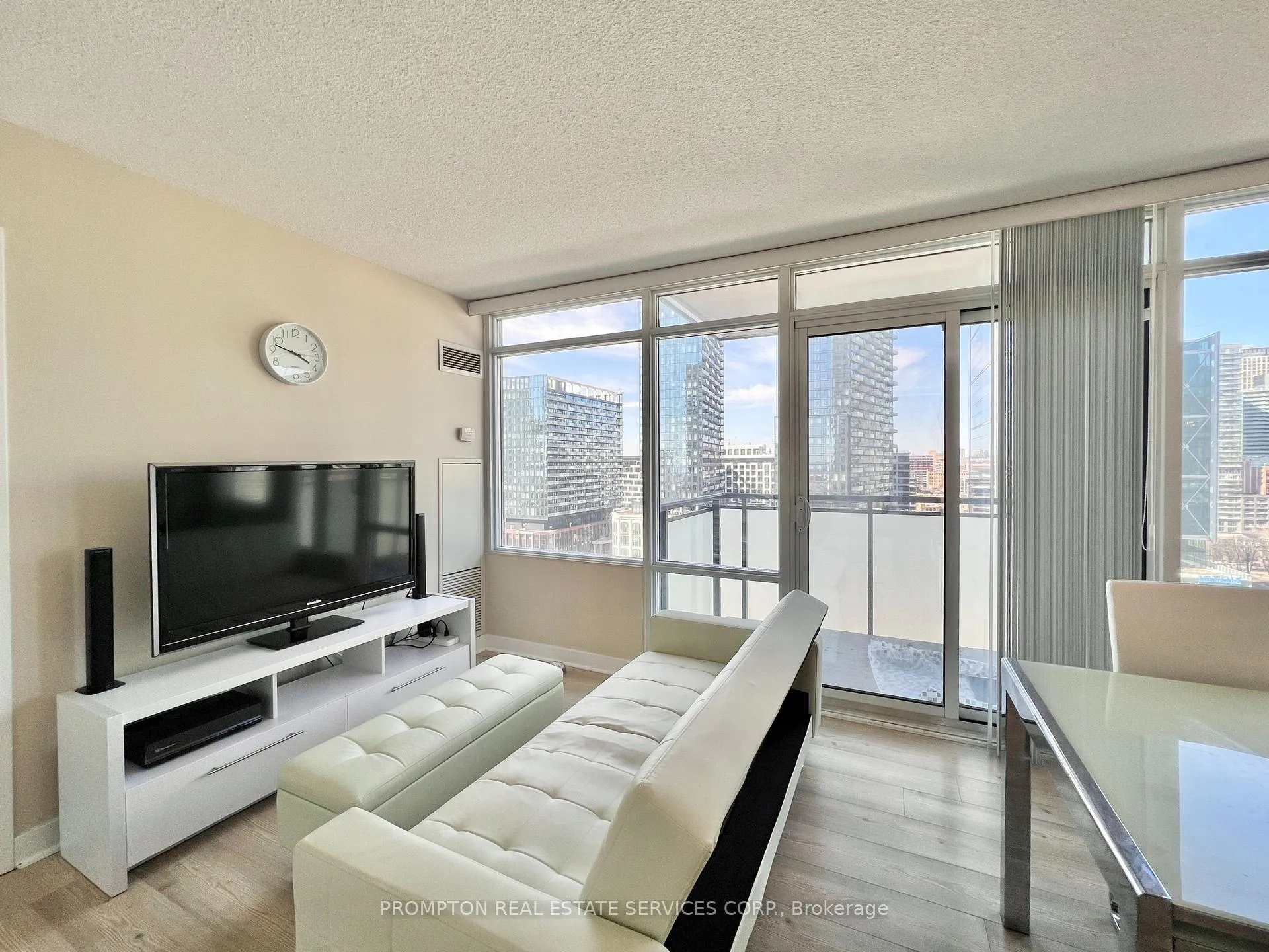 Photo 7 of Unit 2115, 25 Telegram Mews, Toronto, Waterfront Communities — HOMEH