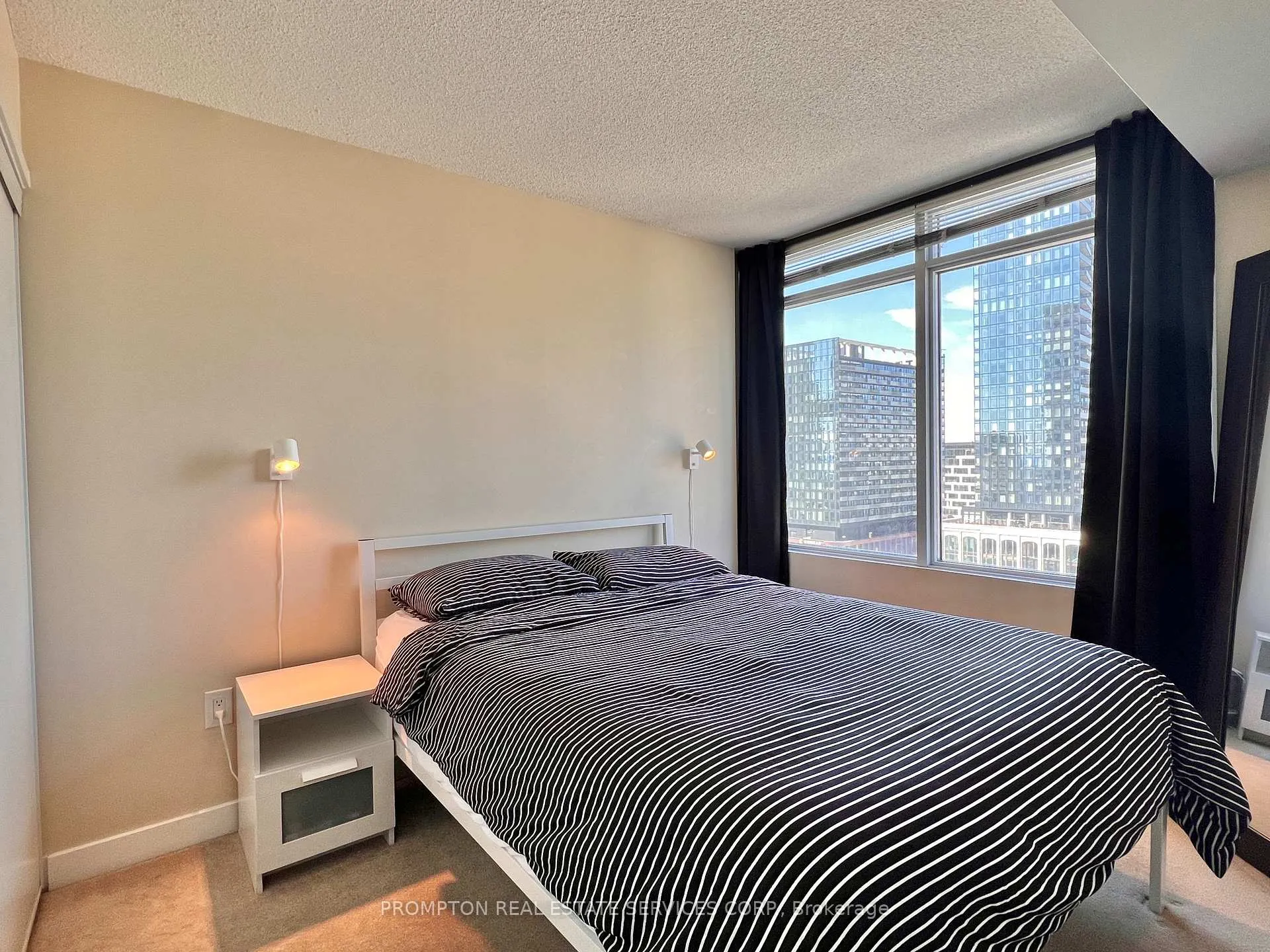 Photo 10 of Unit 2115, 25 Telegram Mews, Toronto, Waterfront Communities — HOMEH