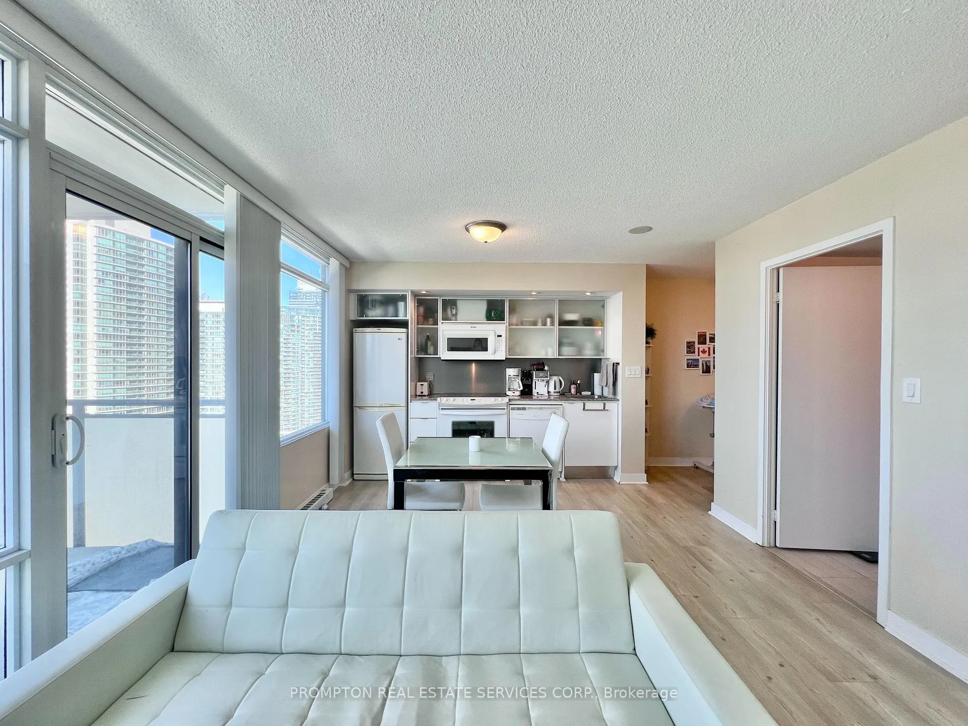 Photo 16 of Unit 2115, 25 Telegram Mews, Toronto, Waterfront Communities — HOMEH