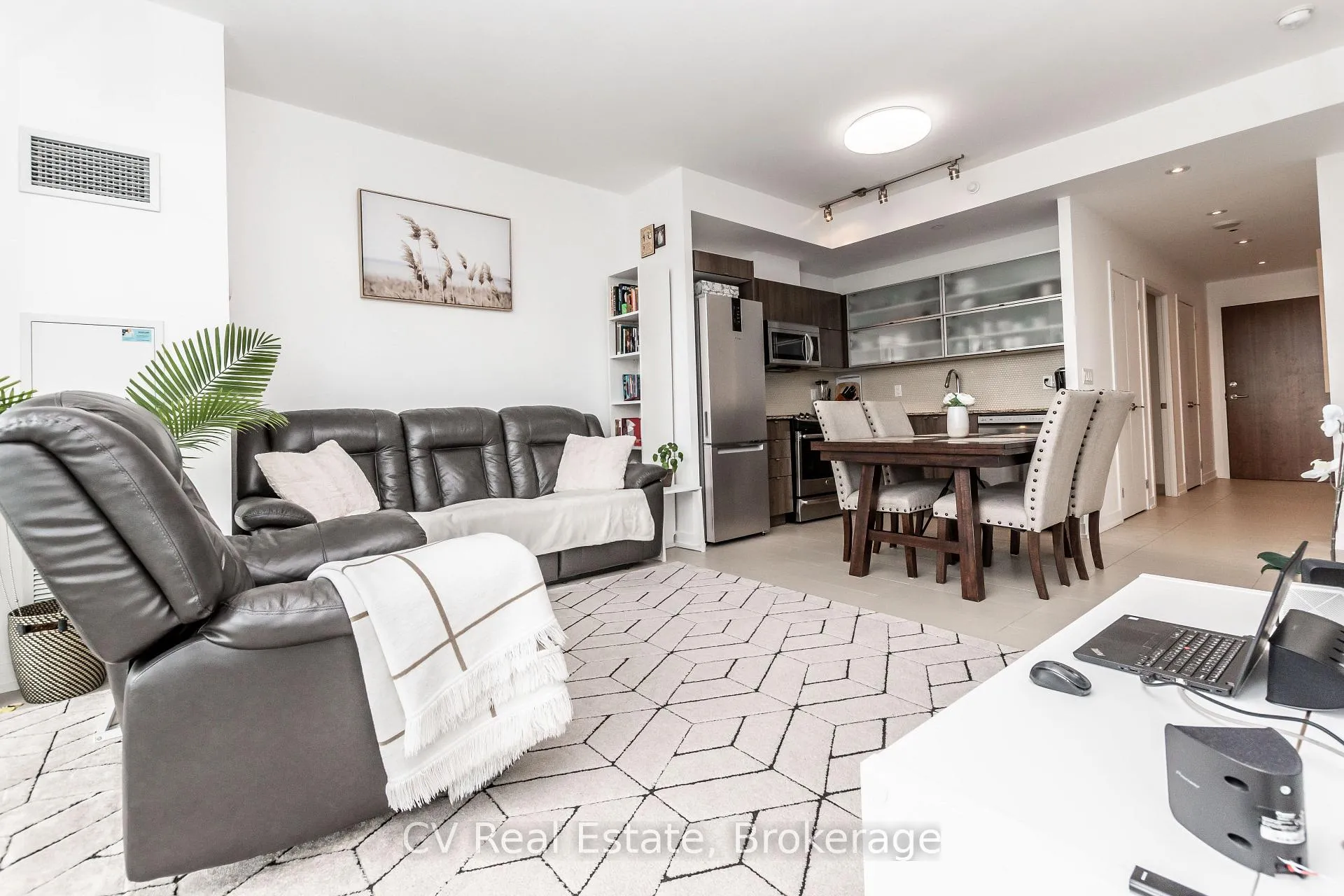 Photo 25 of 170 Fort York Boulevard, Toronto, Waterfront Communities — HOMEH