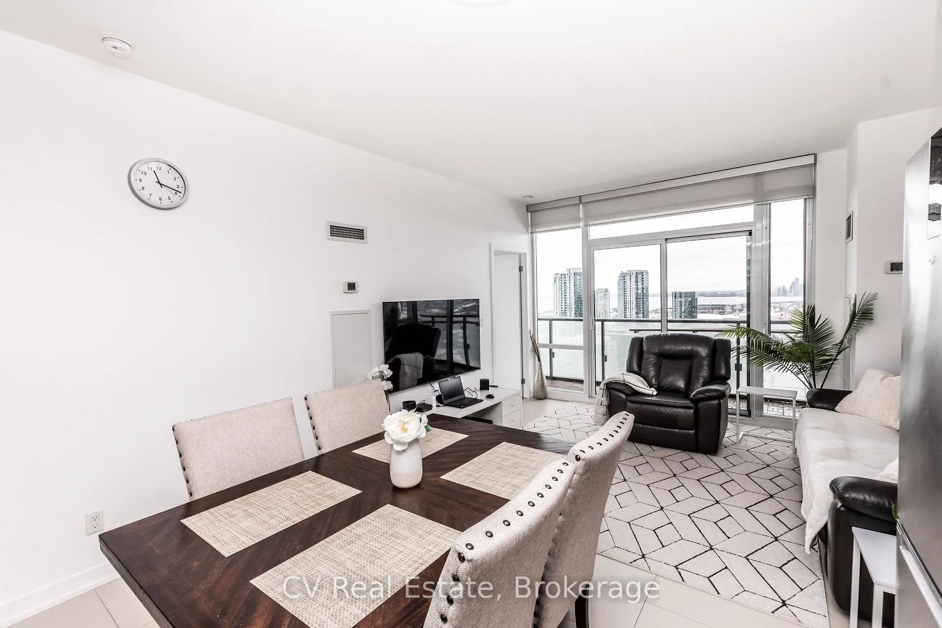 Photo 28 of 170 Fort York Boulevard, Toronto, Waterfront Communities — HOMEH