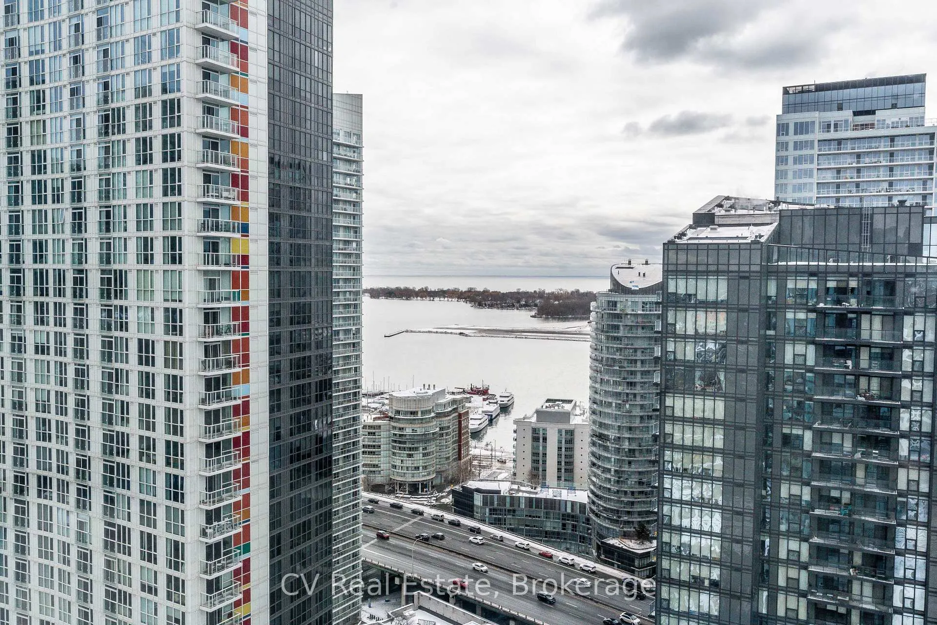 Photo 31 of 170 Fort York Boulevard, Toronto, Waterfront Communities — HOMEH