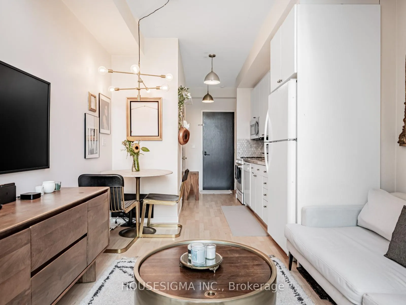 Photo 4 of Unit 514, 1 Shaw Street, Toronto, Niagara — HOMEH