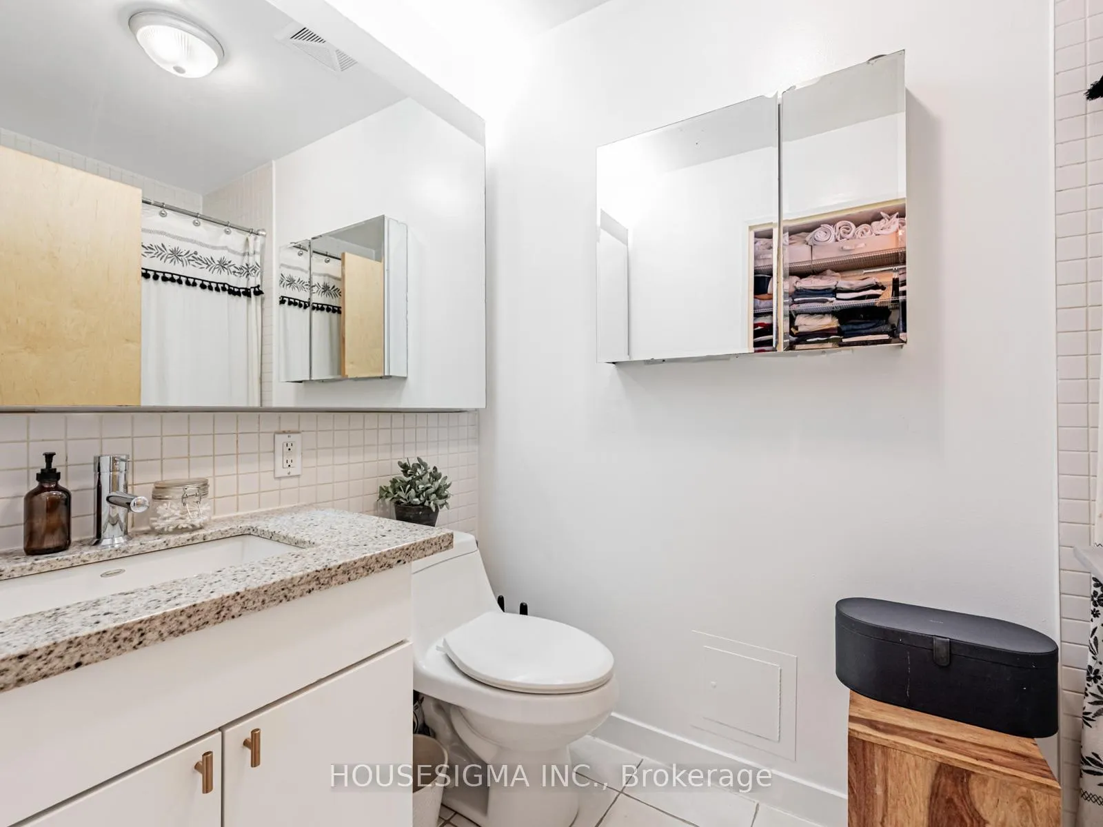 Photo 24 of Unit 514, 1 Shaw Street, Toronto, Niagara — HOMEH