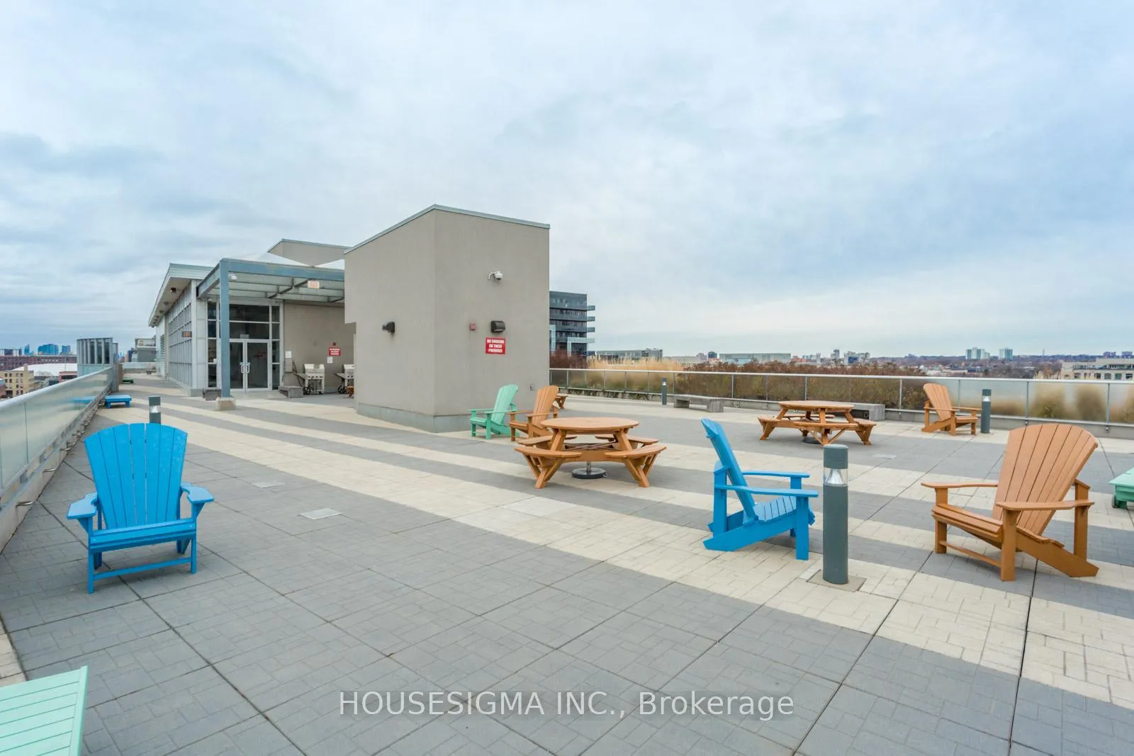 Photo 34 of Unit 514, 1 Shaw Street, Toronto, Niagara — HOMEH