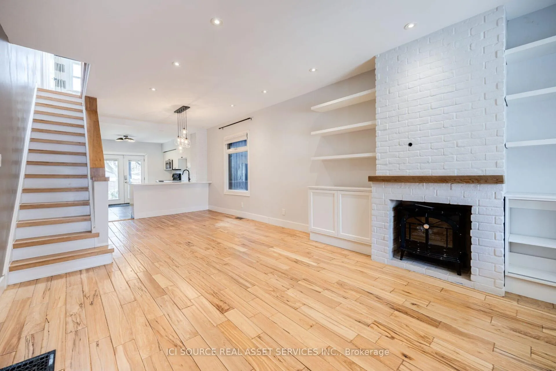 Photo 4 of Unit Main, 24 Pape Avenue, Toronto, South Riverdale — HOMEH