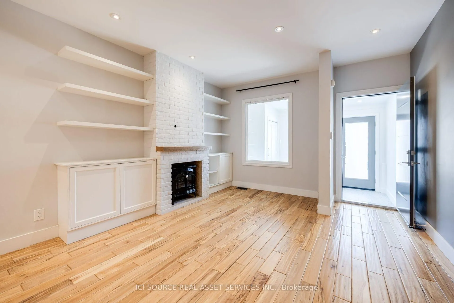 Photo 5 of Unit Main, 24 Pape Avenue, Toronto, South Riverdale — HOMEH