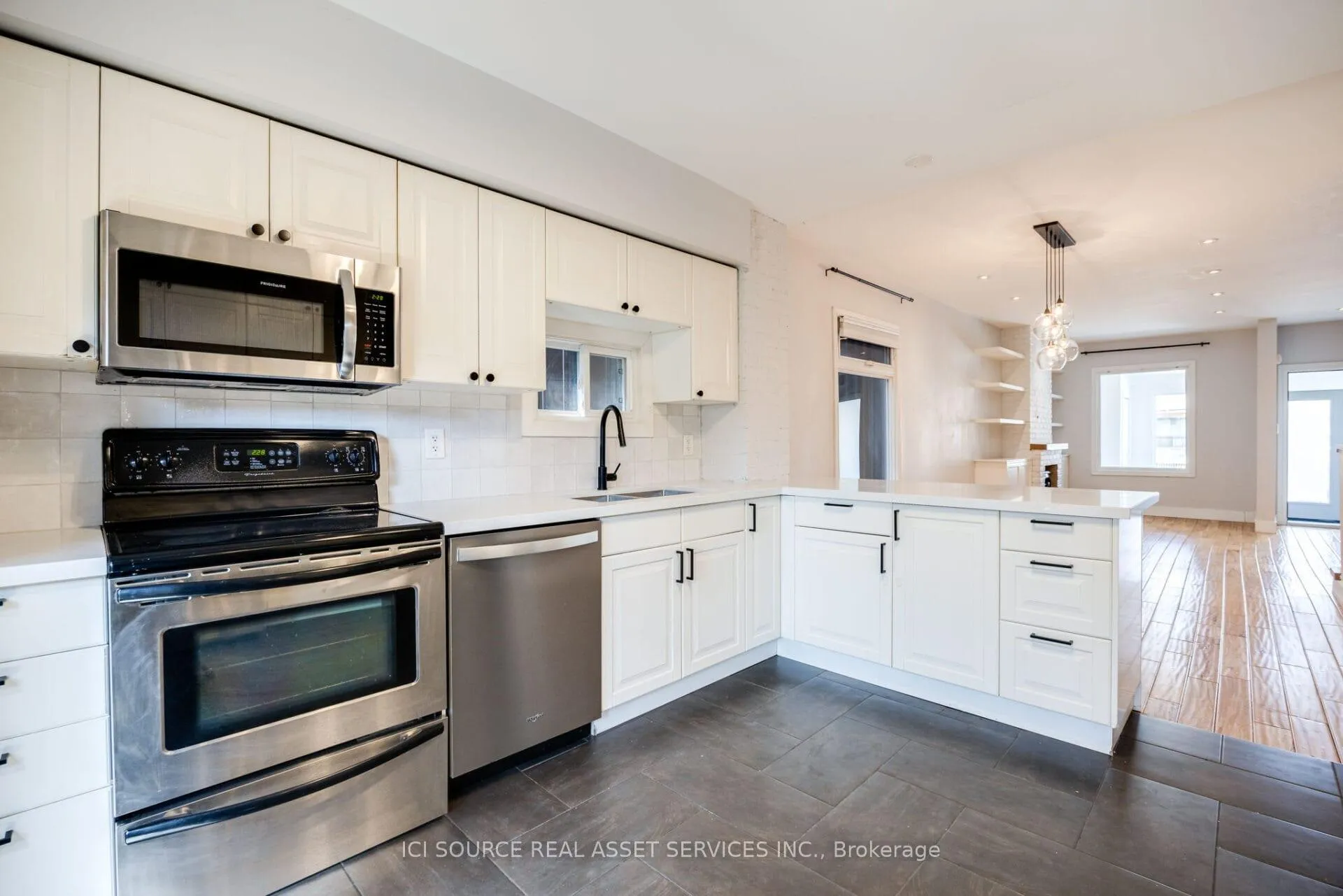 Photo 9 of Unit Main, 24 Pape Avenue, Toronto, South Riverdale — HOMEH