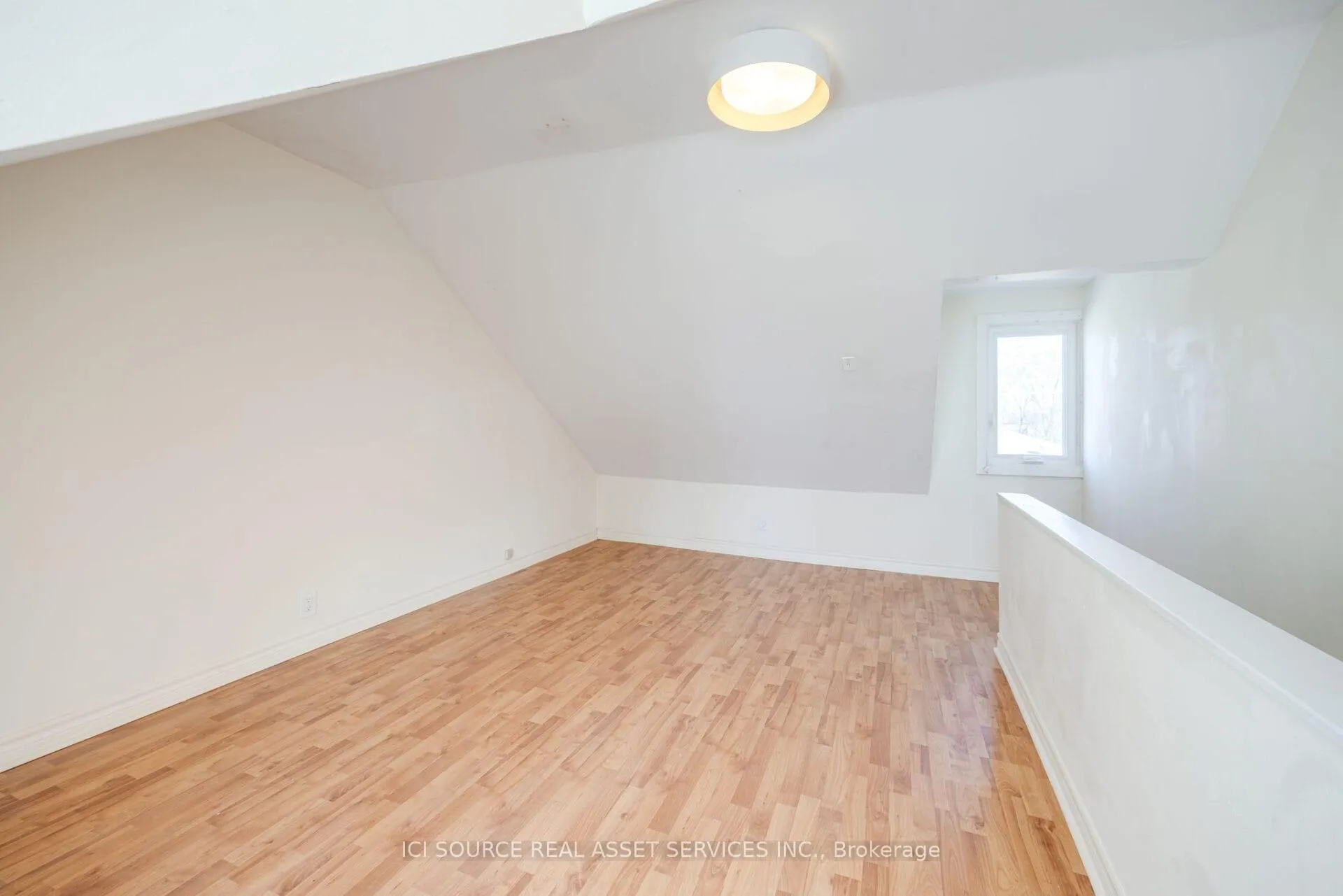 Photo 23 of Unit Main, 24 Pape Avenue, Toronto, South Riverdale — HOMEH