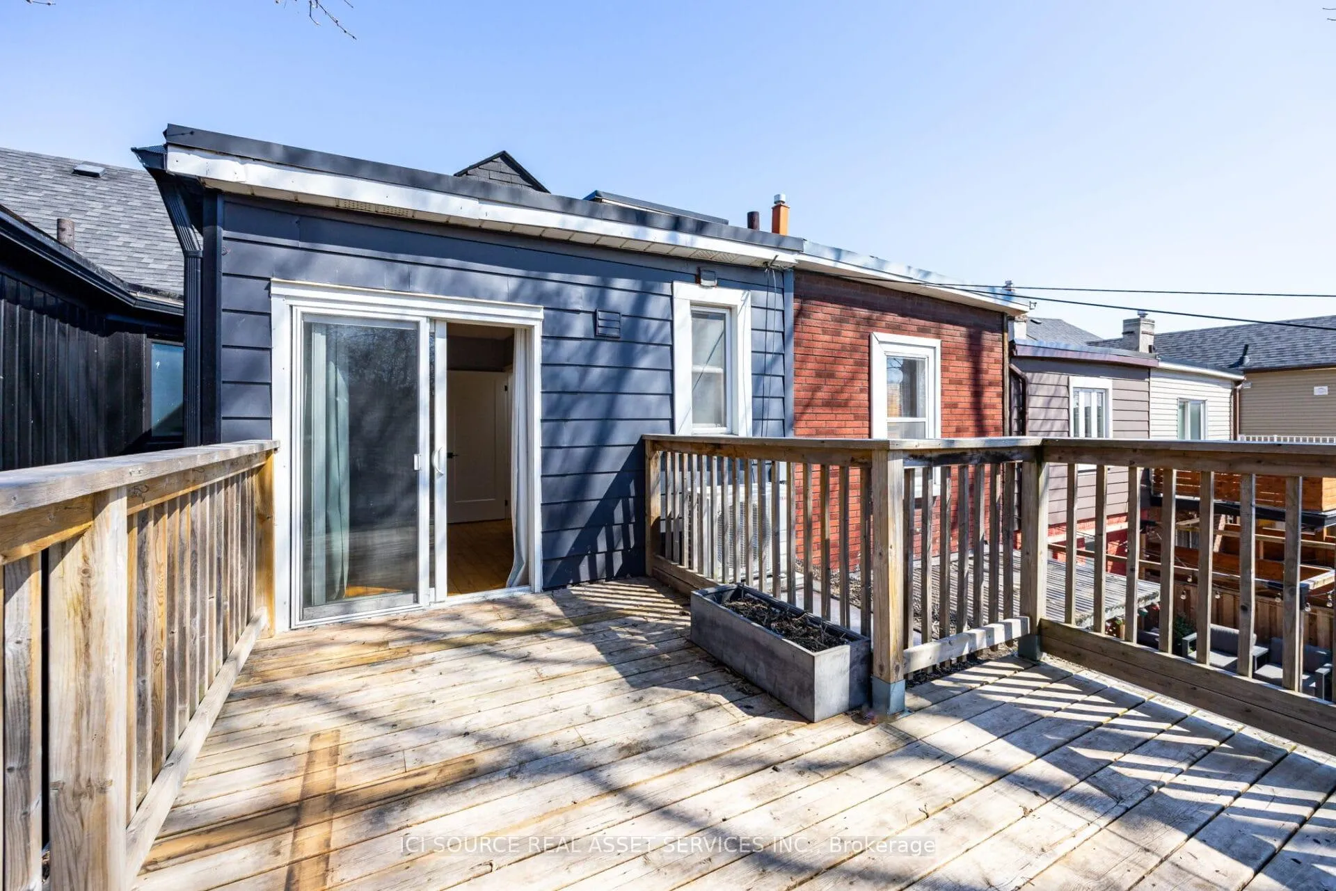 Photo 26 of Unit Main, 24 Pape Avenue, Toronto, South Riverdale — HOMEH