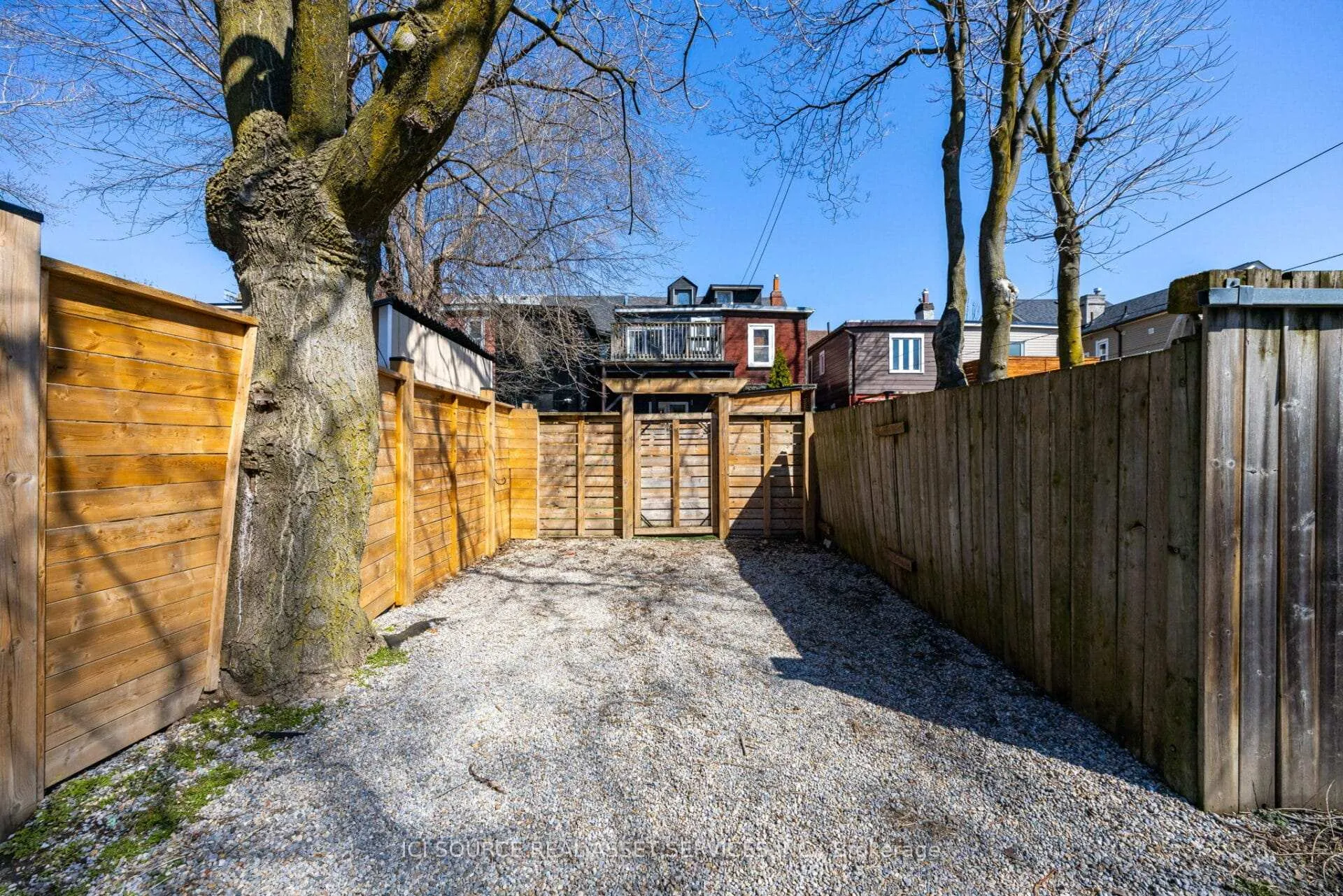 Photo 34 of Unit Main, 24 Pape Avenue, Toronto, South Riverdale — HOMEH