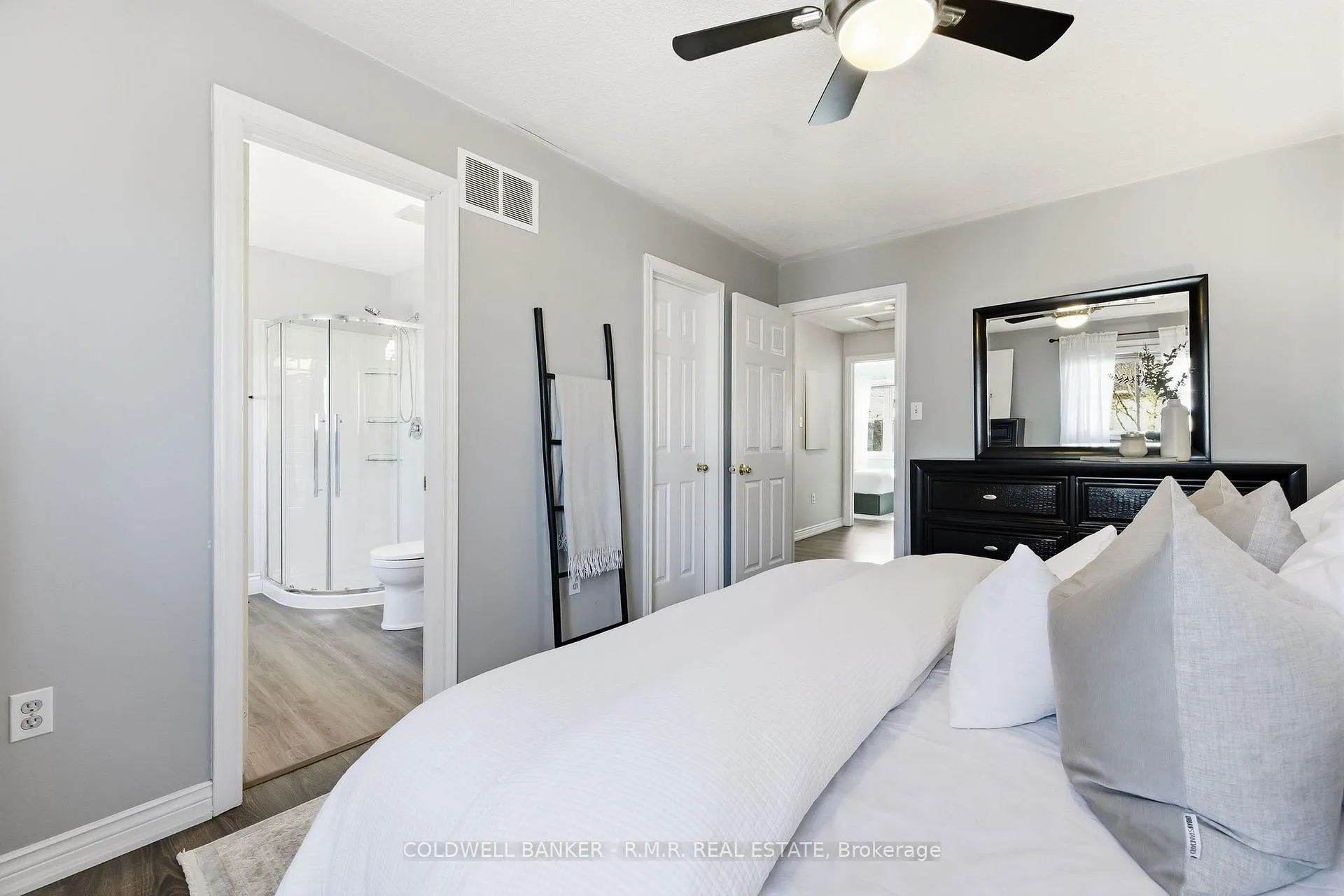 Photo 30 of 105 Brownstone Crescent, Clarington, Courtice — HOMEH