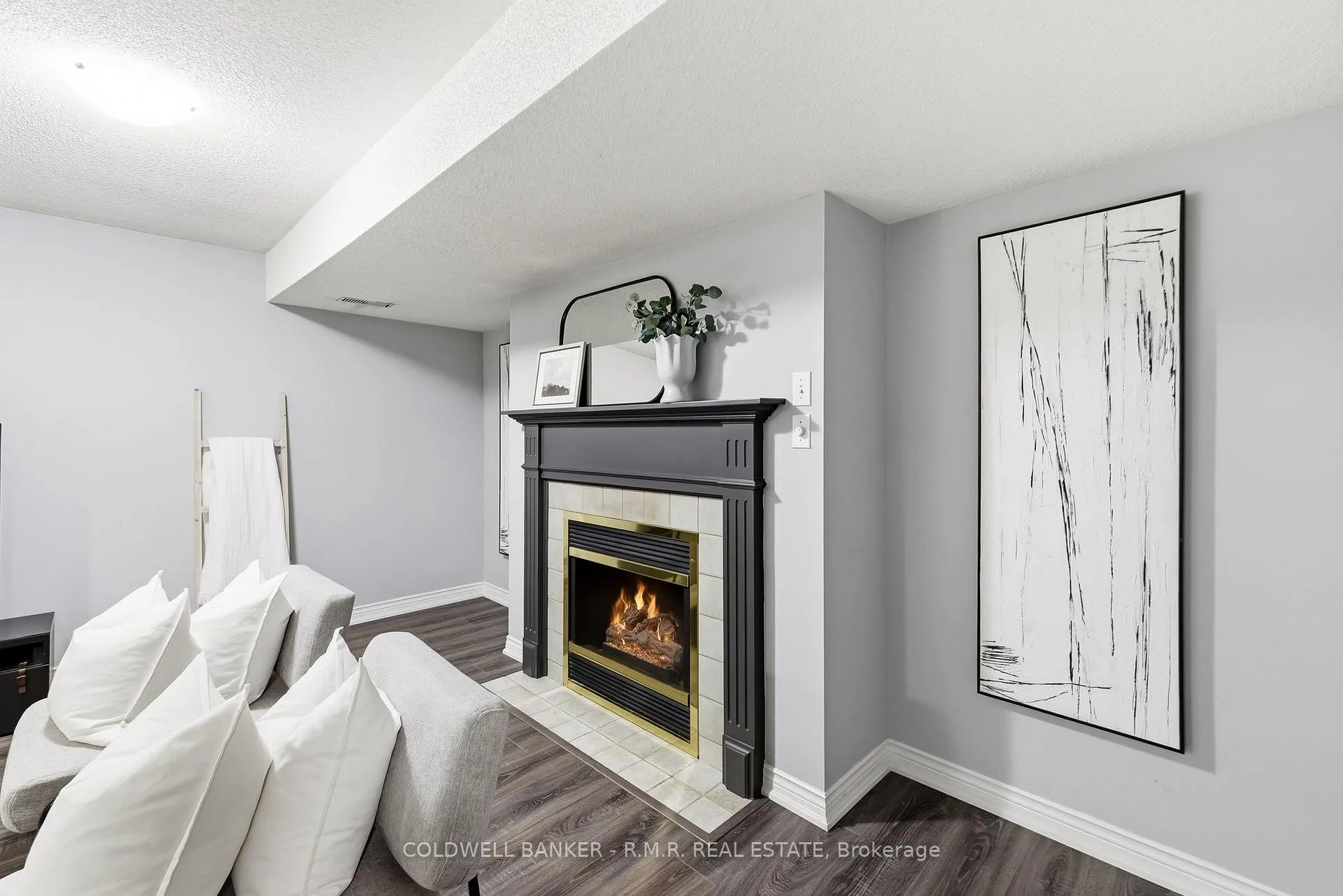 Photo 41 of 105 Brownstone Crescent, Clarington, Courtice — HOMEH