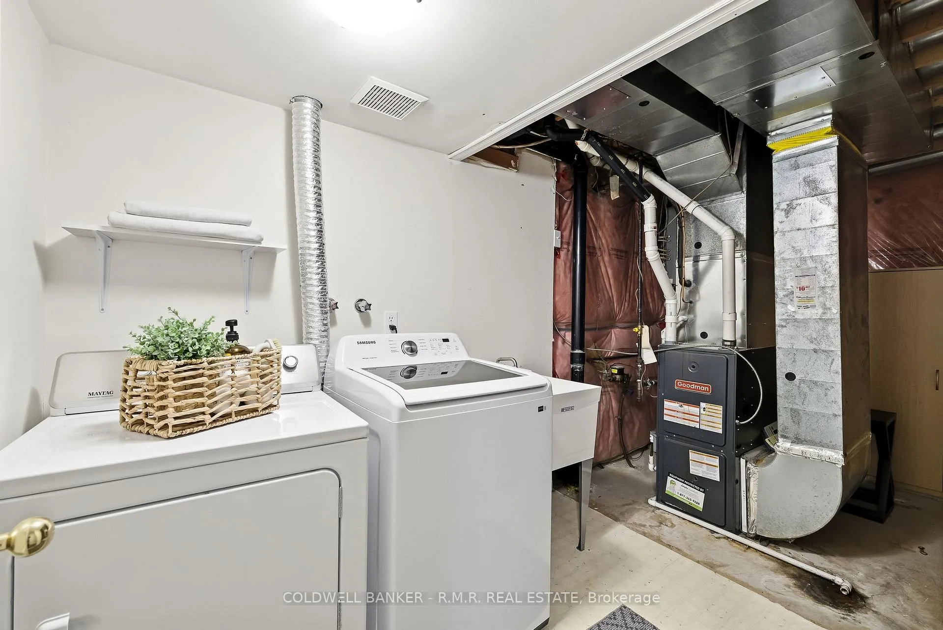 Photo 43 of 105 Brownstone Crescent, Clarington, Courtice — HOMEH