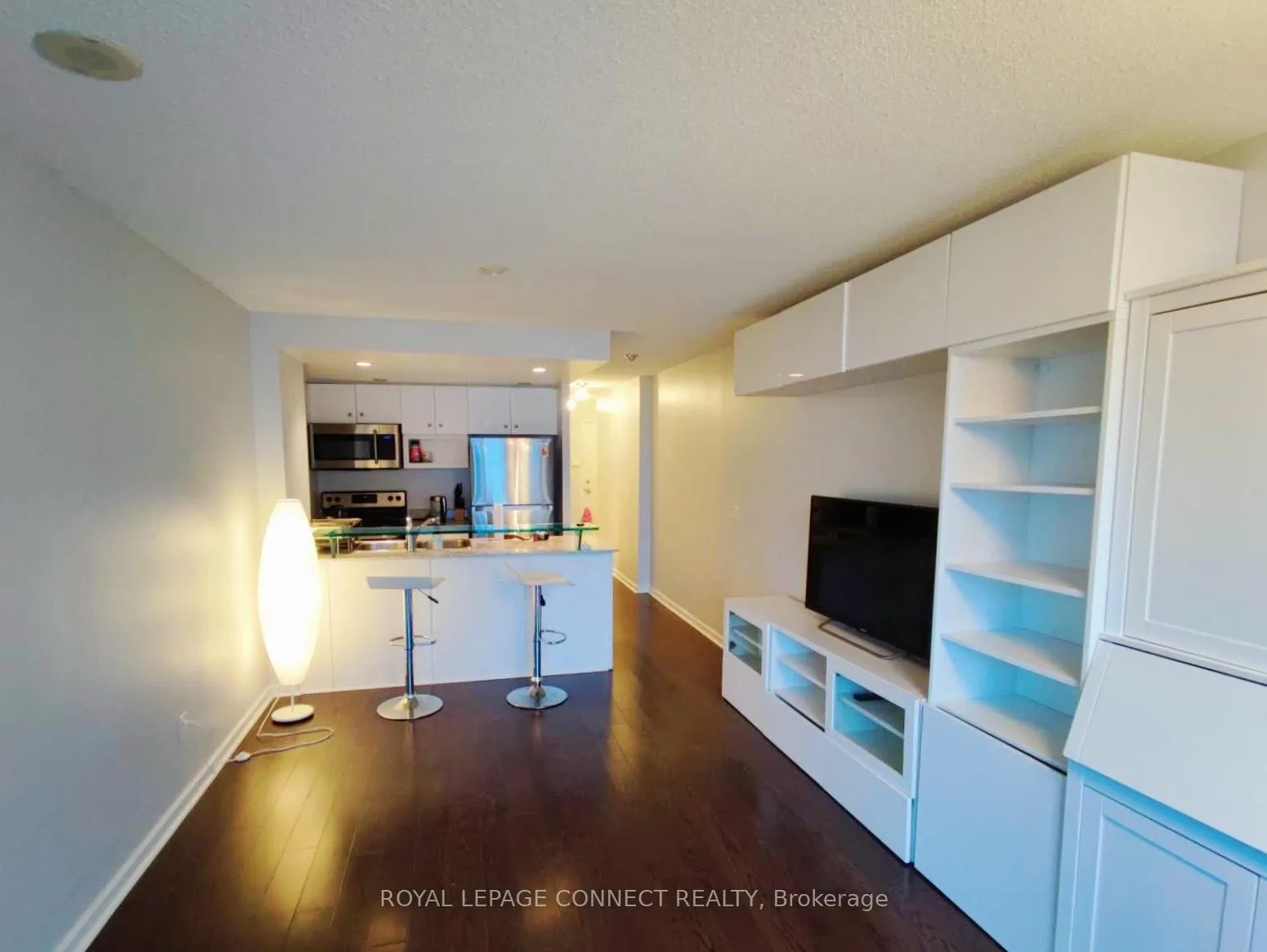 Photo 9 of Unit 1906, 208 Queens Quay W, Toronto, Waterfront Communities — HOMEH