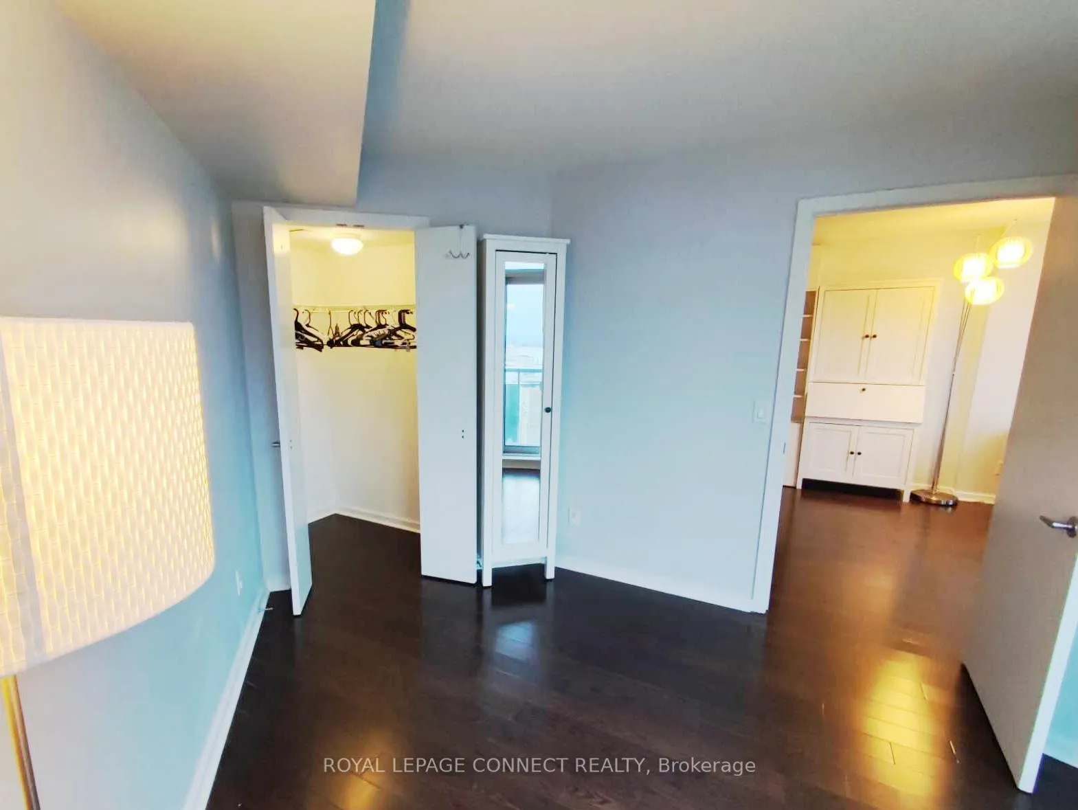 Photo 14 of Unit 1906, 208 Queens Quay W, Toronto, Waterfront Communities — HOMEH