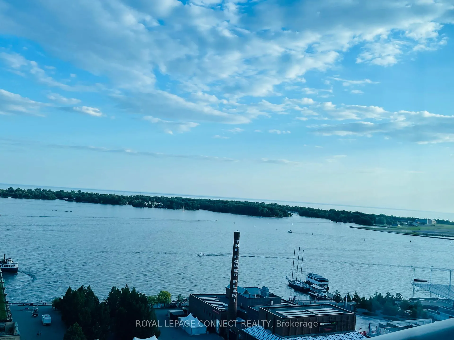Photo 22 of Unit 1906, 208 Queens Quay W, Toronto, Waterfront Communities — HOMEH