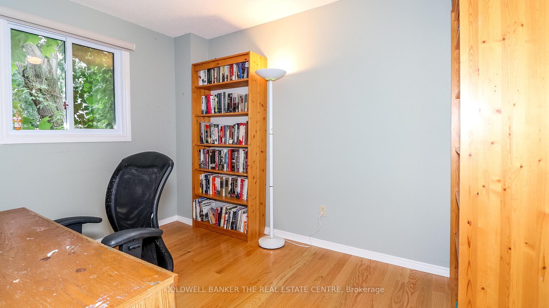 Photo 35 of 12 Gordon Court, Barrie, West Bayfield — HOMEH