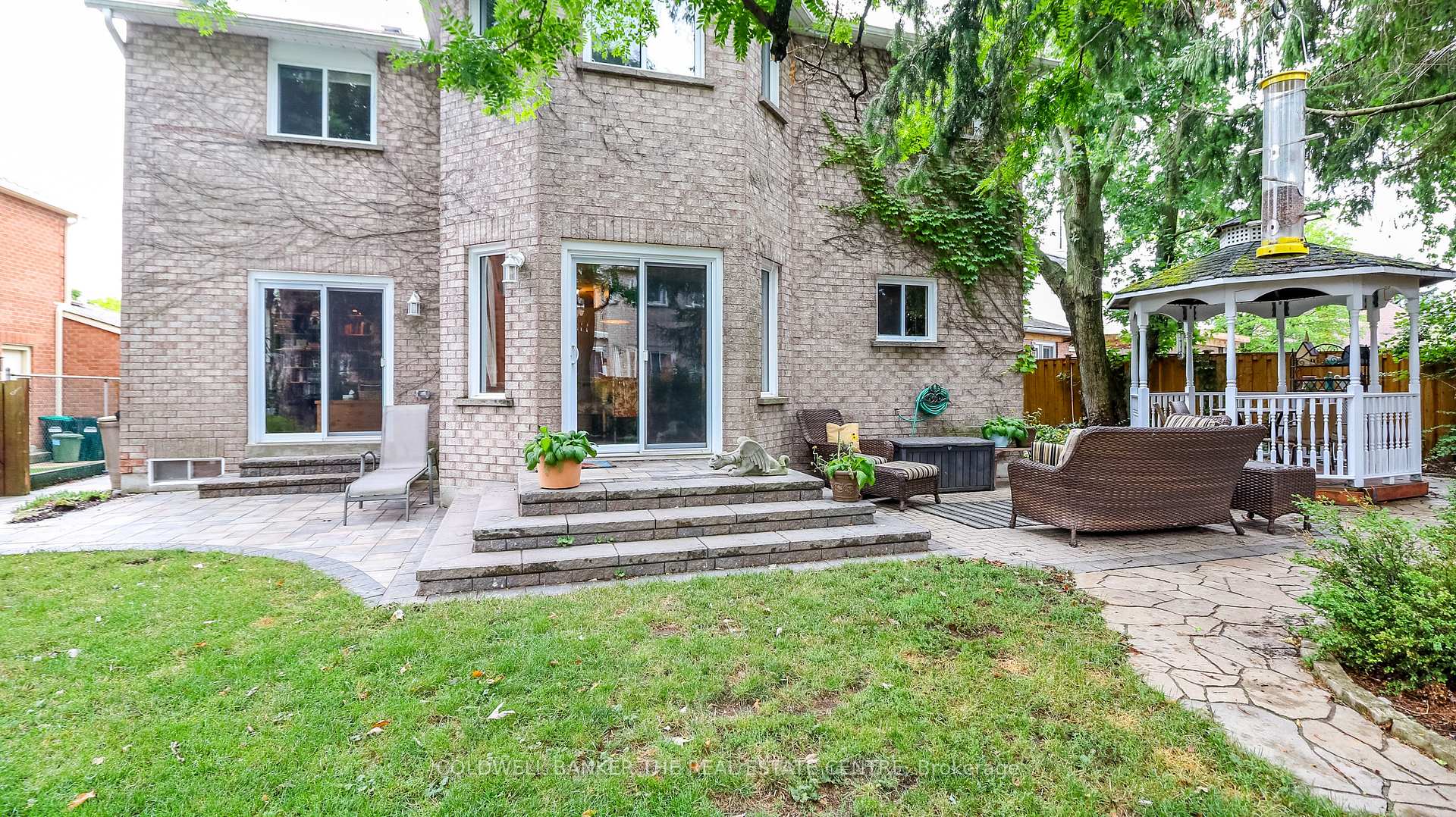 Photo 46 of 12 Gordon Court, Barrie, West Bayfield — HOMEH