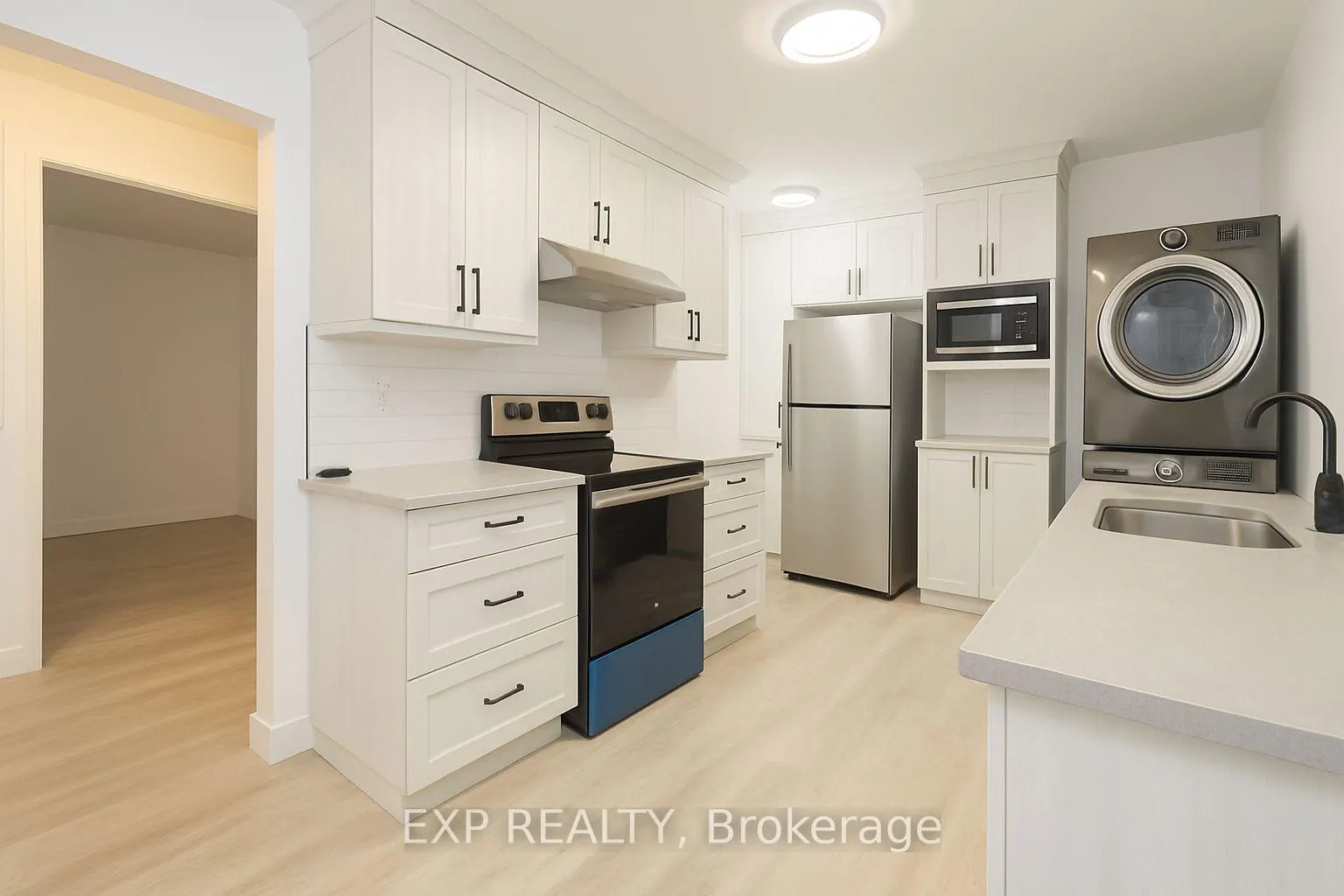 Photo 7 of Unit Upper, 62 Harold Avenue, Kitchener — HOMEH
