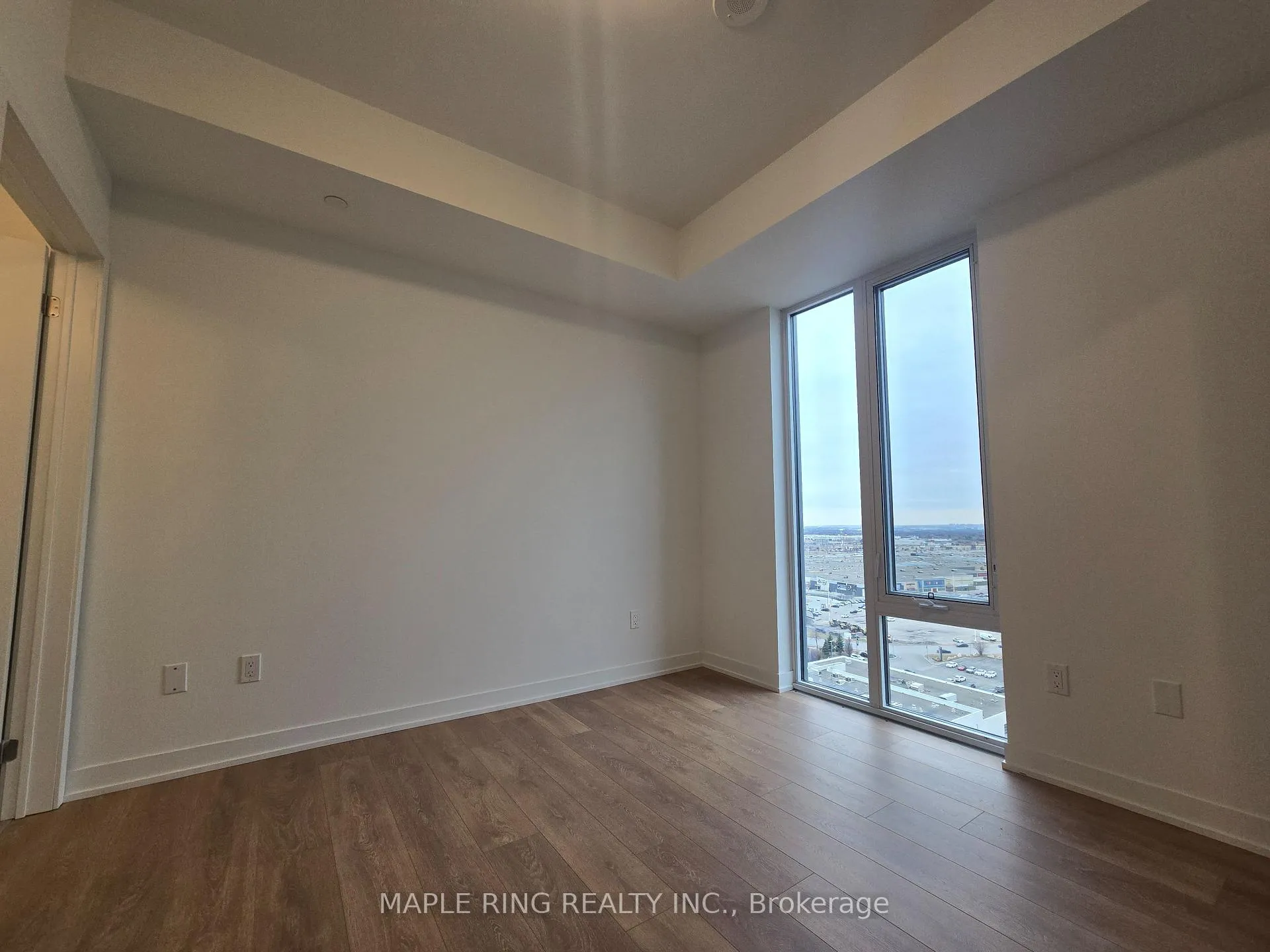 Photo 9 of Unit 1613, 10 Abeja Street, Vaughan, Concord — HOMEH