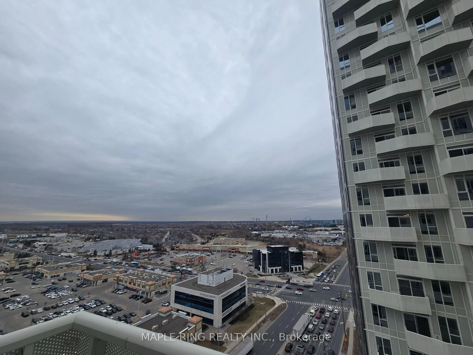 Photo 15 of Unit 1613, 10 Abeja Street, Vaughan, Concord — HOMEH