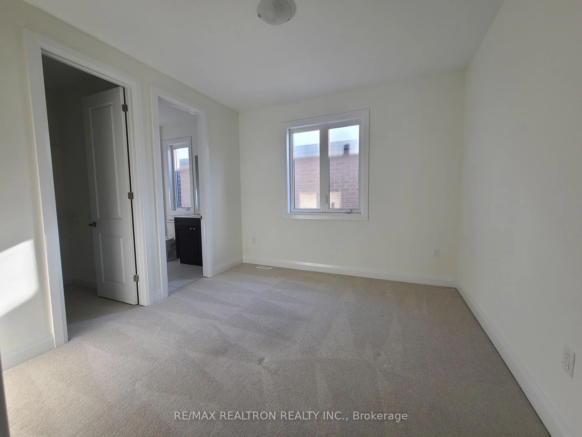 Photo 13 of 3246 Chimney Swift Crescent, Pickering, Rural Pickering — HOMEH