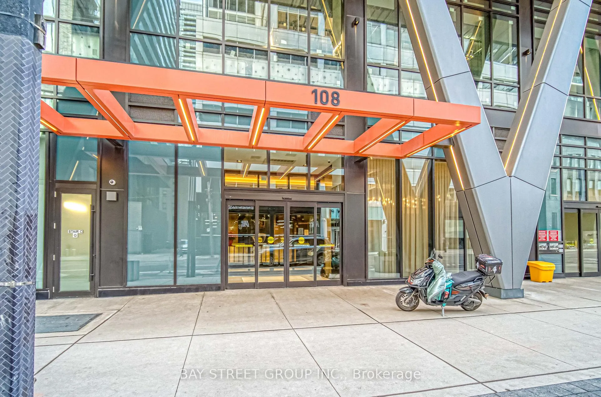 Photo 3 of Unit 3315, 108 Peter Street, Toronto, Waterfront Communities — HOMEH