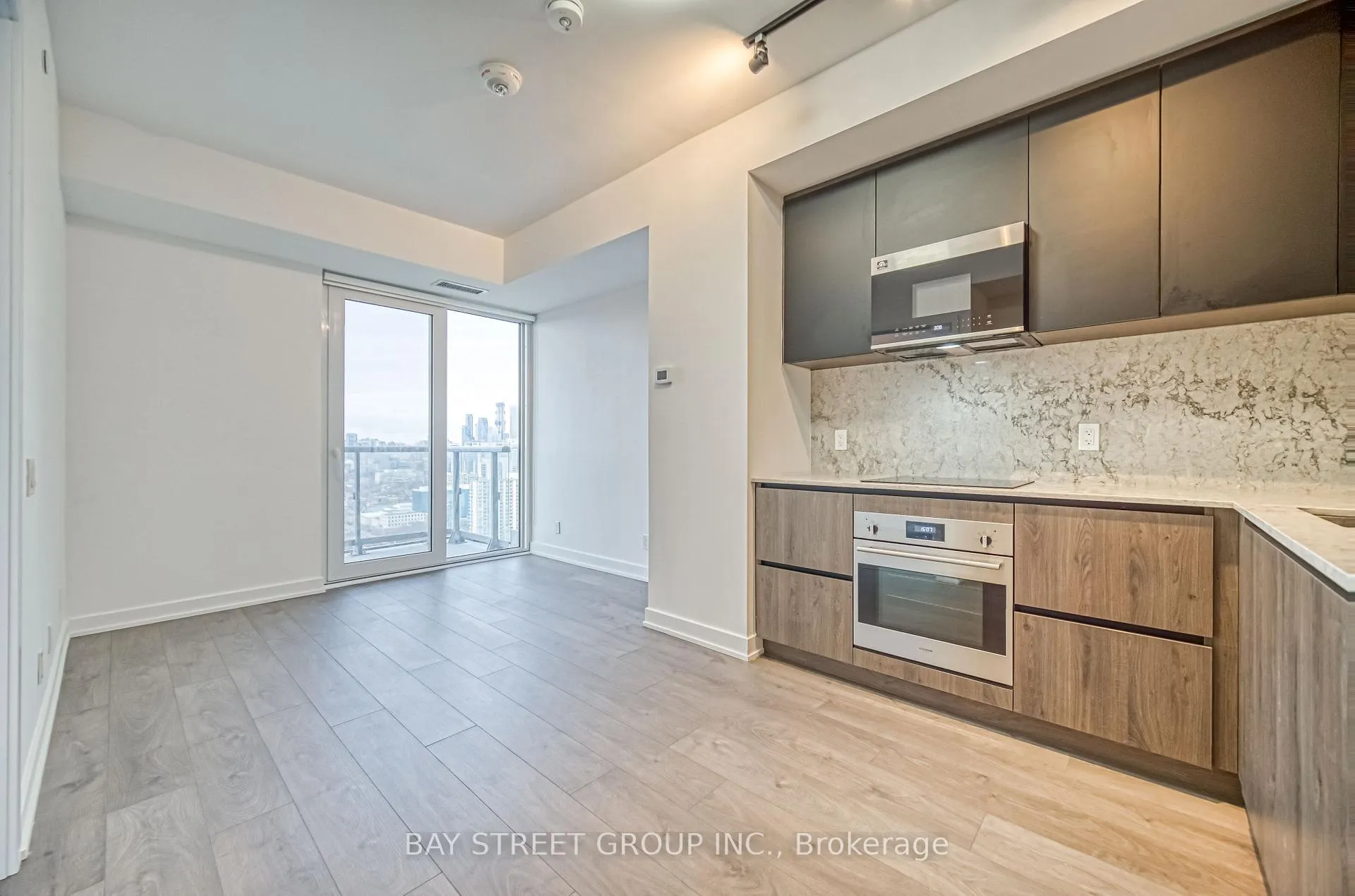 Photo 6 of Unit 3315, 108 Peter Street, Toronto, Waterfront Communities — HOMEH