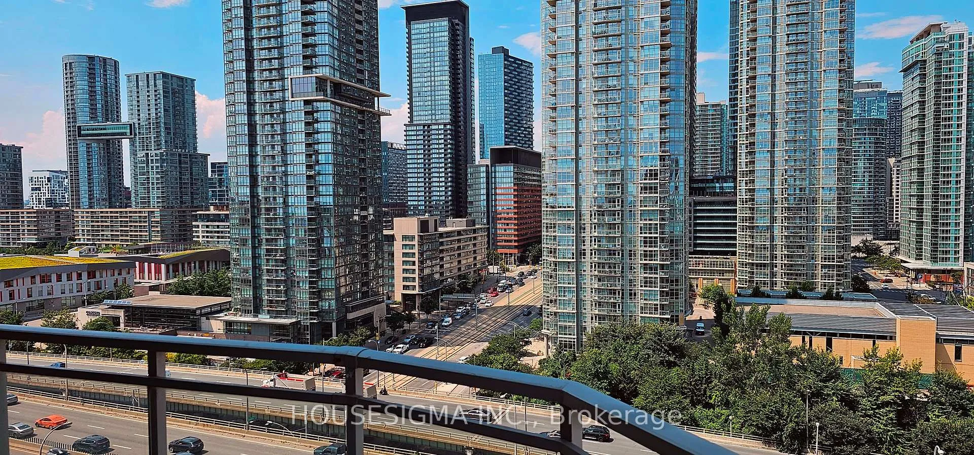 Photo 16 of Unit 1509, 410 Queens Quay W, Toronto, Waterfront Communities — HOMEH