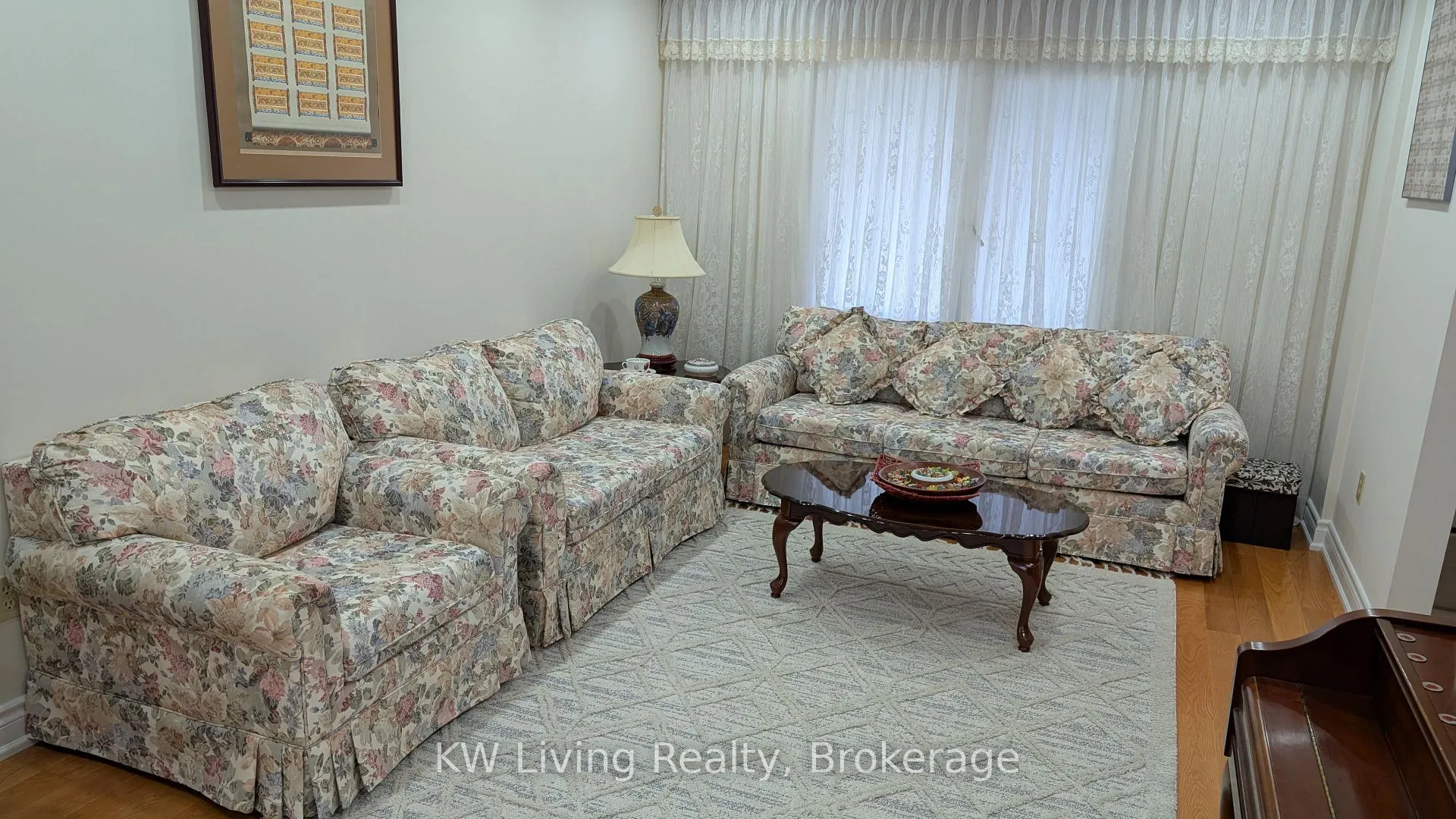 Photo 3 of 215 Hollingham Road, Markham, Unionville — HOMEH