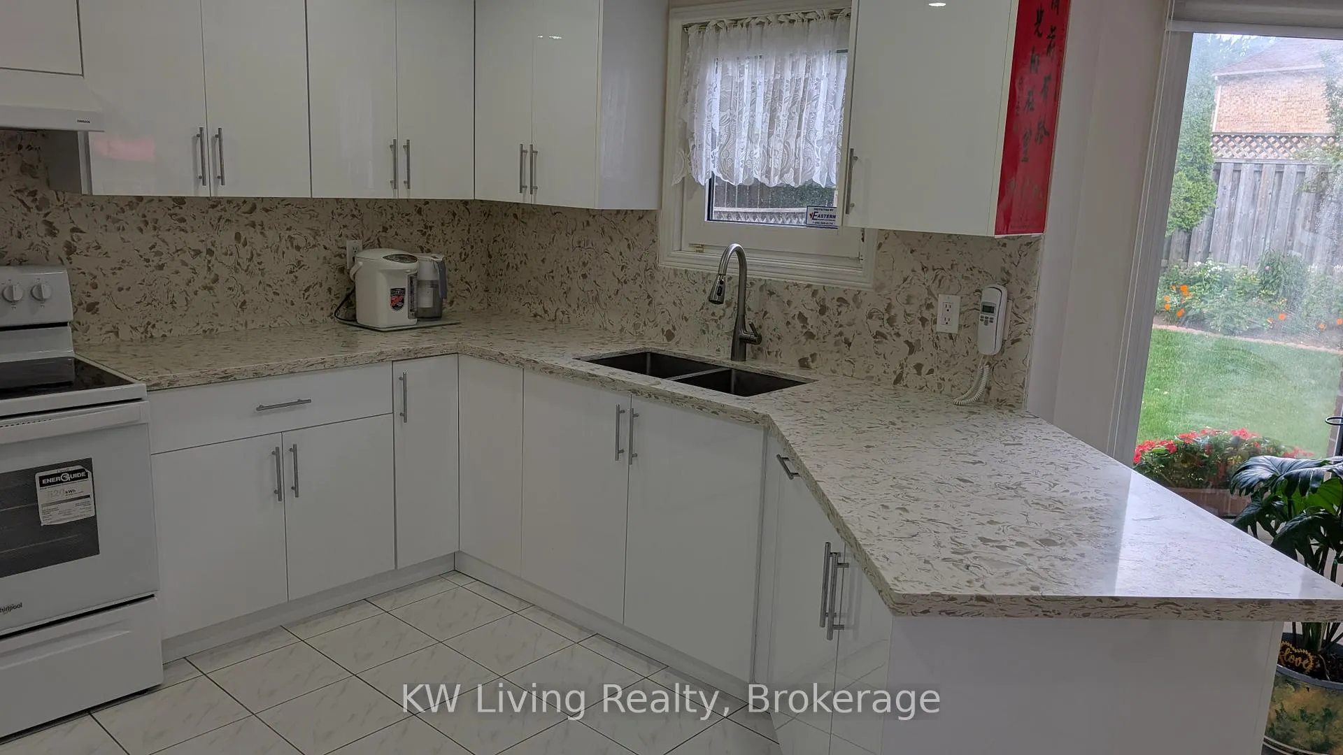 Photo 7 of 215 Hollingham Road, Markham, Unionville — HOMEH
