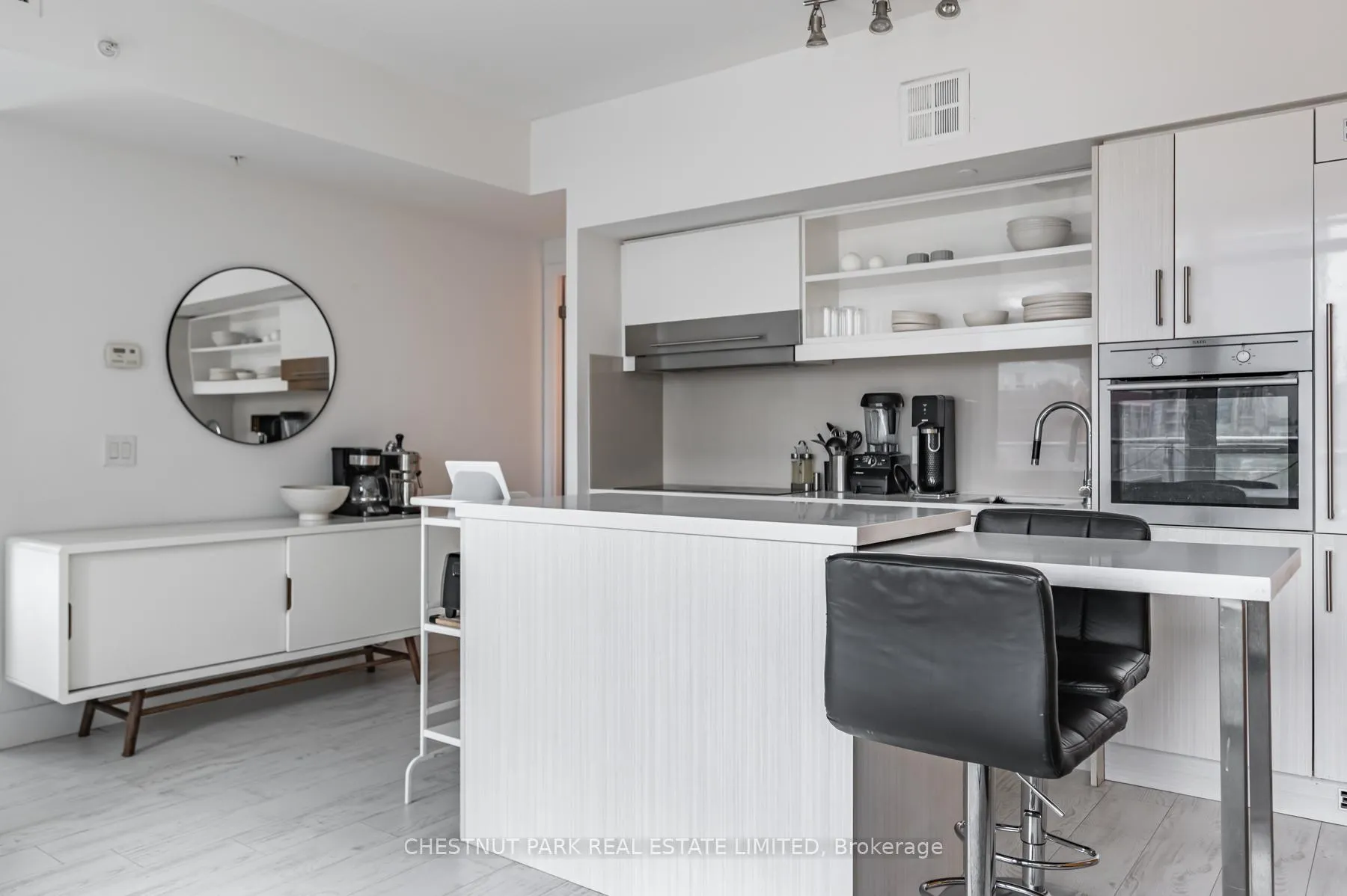 Photo 10 of Unit 907, 39 Sherbourne Street, Toronto, Moss Park — HOMEH