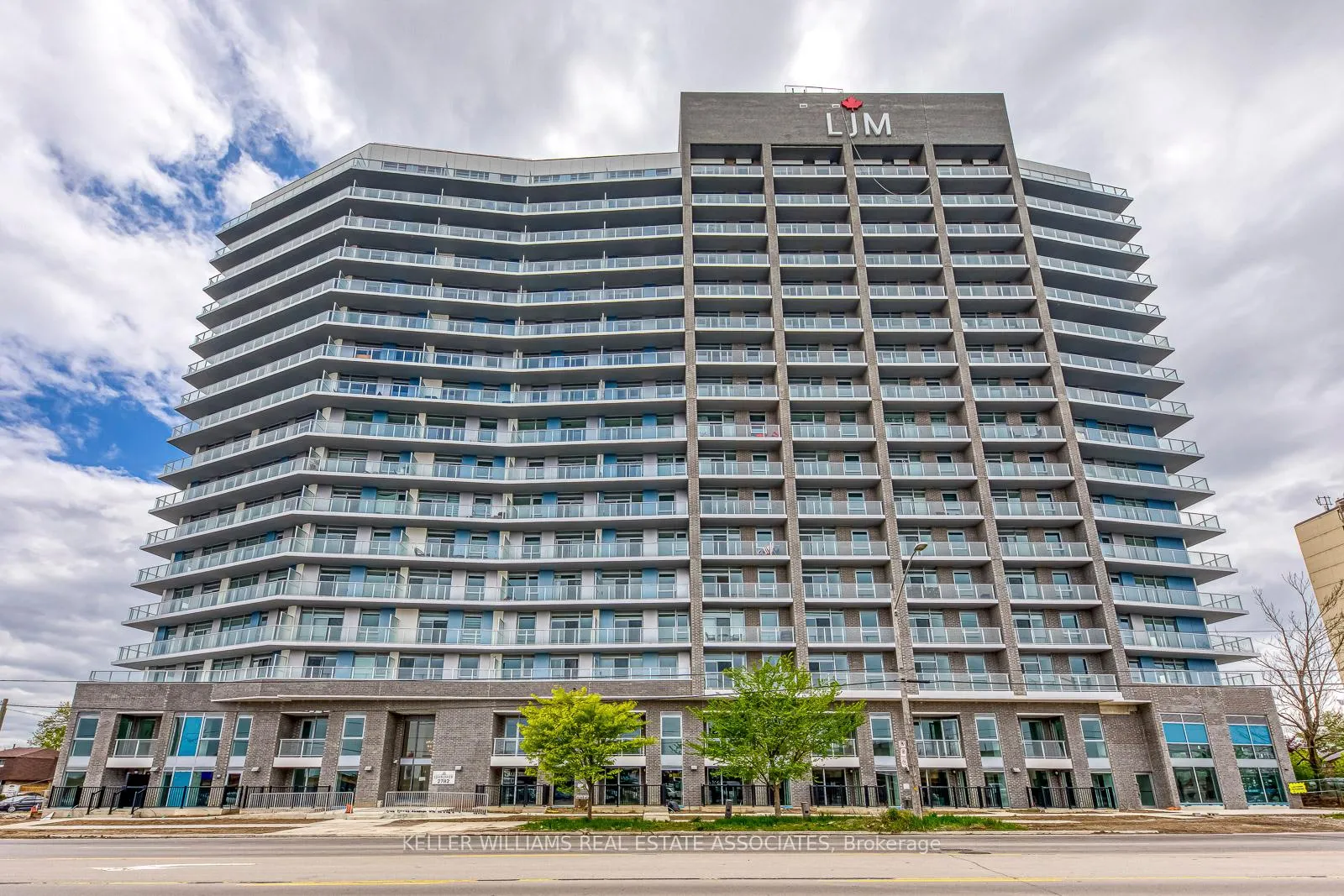 Photo 1 of Unit 209, 2782 Barton Street E, Hamilton, Riverdale — HOMEH