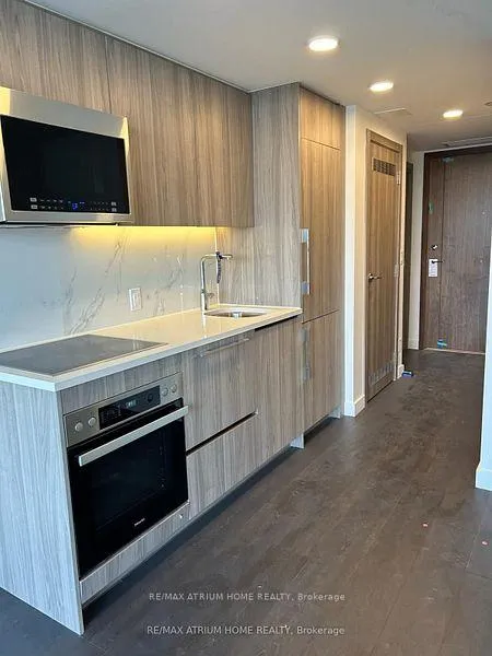 Photo 9 of Unit 4203, 38 Widmer Street, Toronto, Waterfront Communities — HOMEH