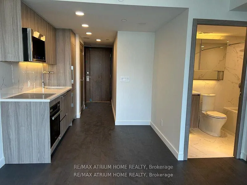 Photo 10 of Unit 4203, 38 Widmer Street, Toronto, Waterfront Communities — HOMEH