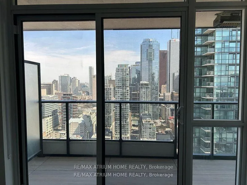 Photo 12 of Unit 4203, 38 Widmer Street, Toronto, Waterfront Communities — HOMEH