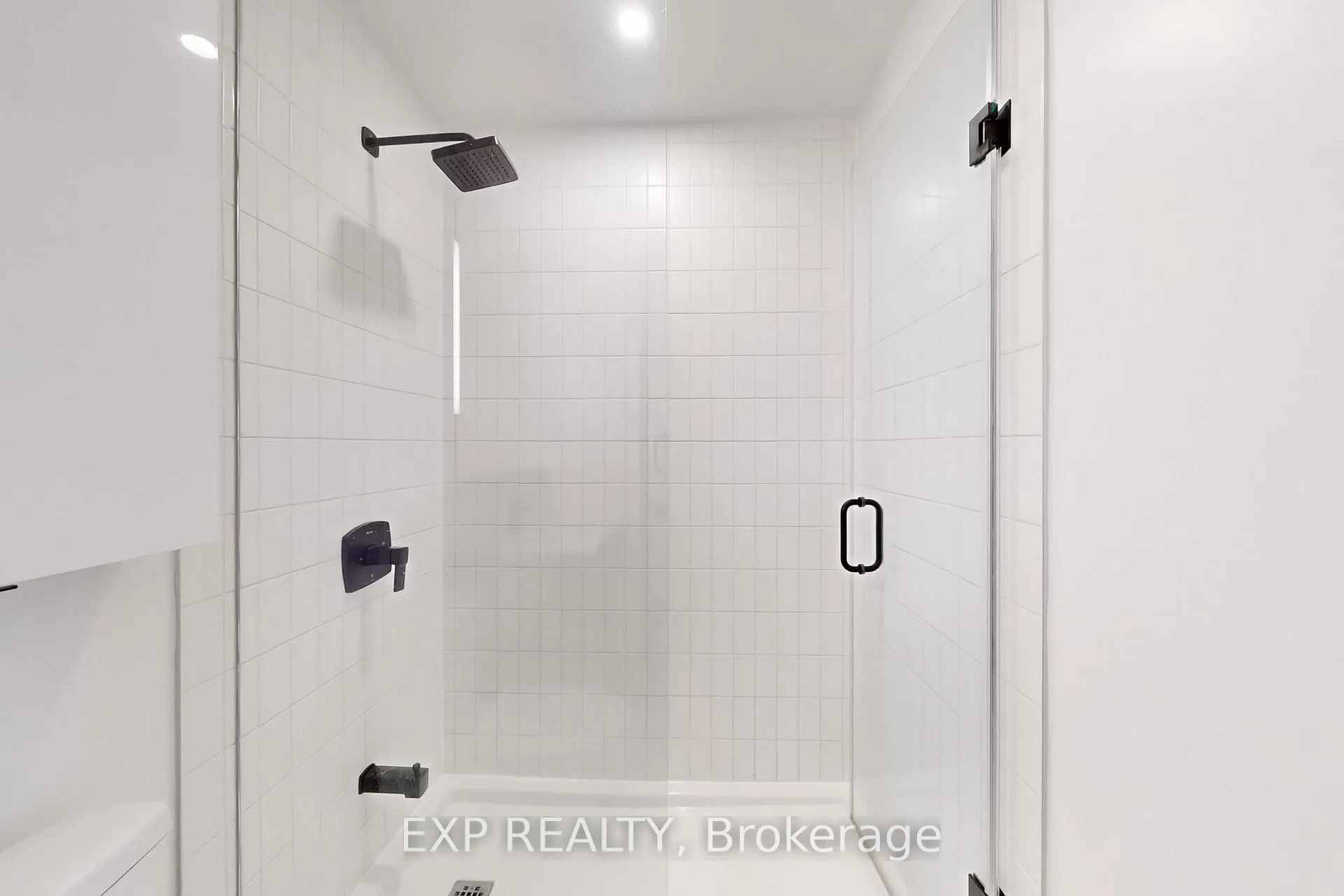 Photo 12 of Unit 501, 5 Defries Street, Toronto, Regent Park — HOMEH