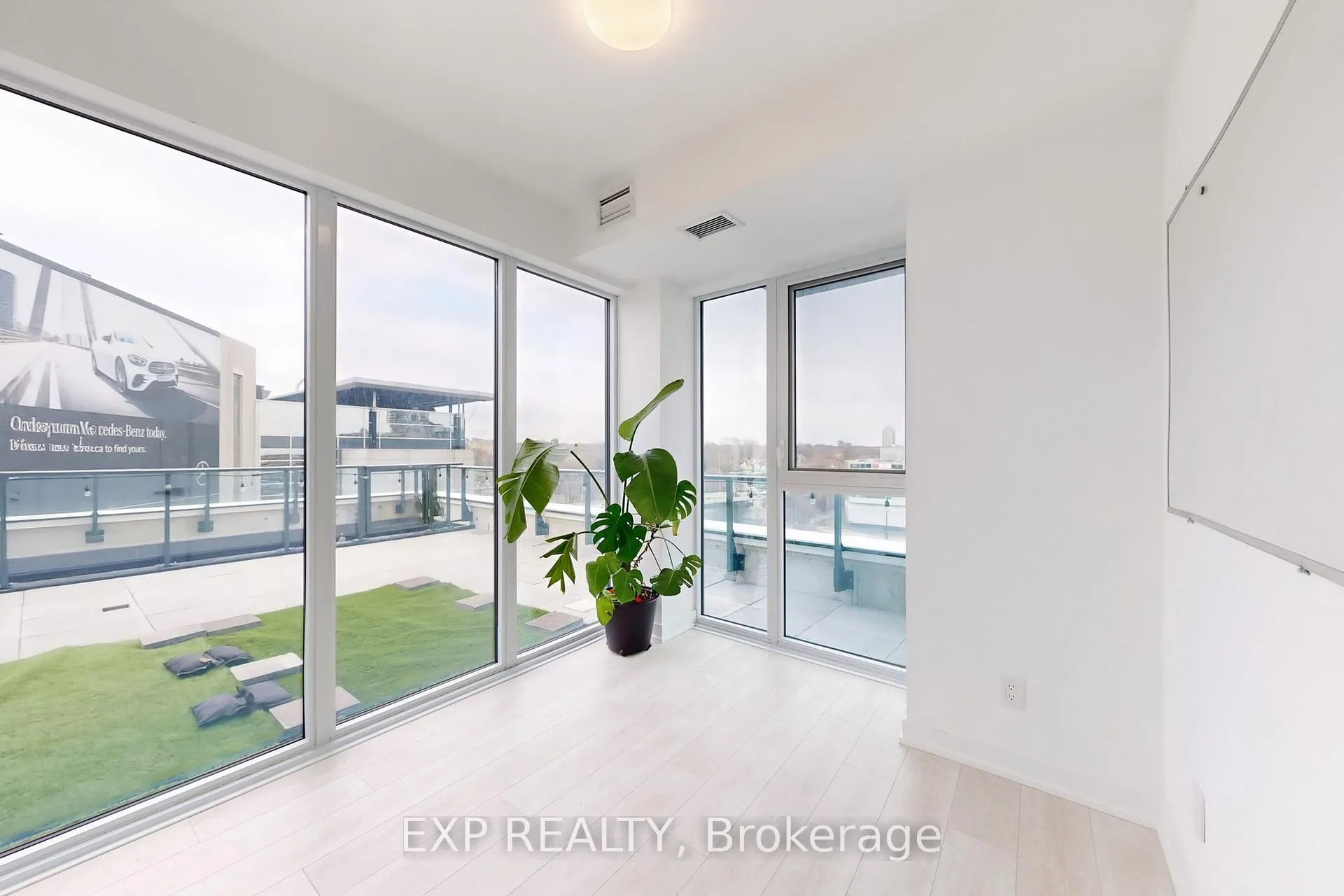 Photo 15 of Unit 501, 5 Defries Street, Toronto, Regent Park — HOMEH