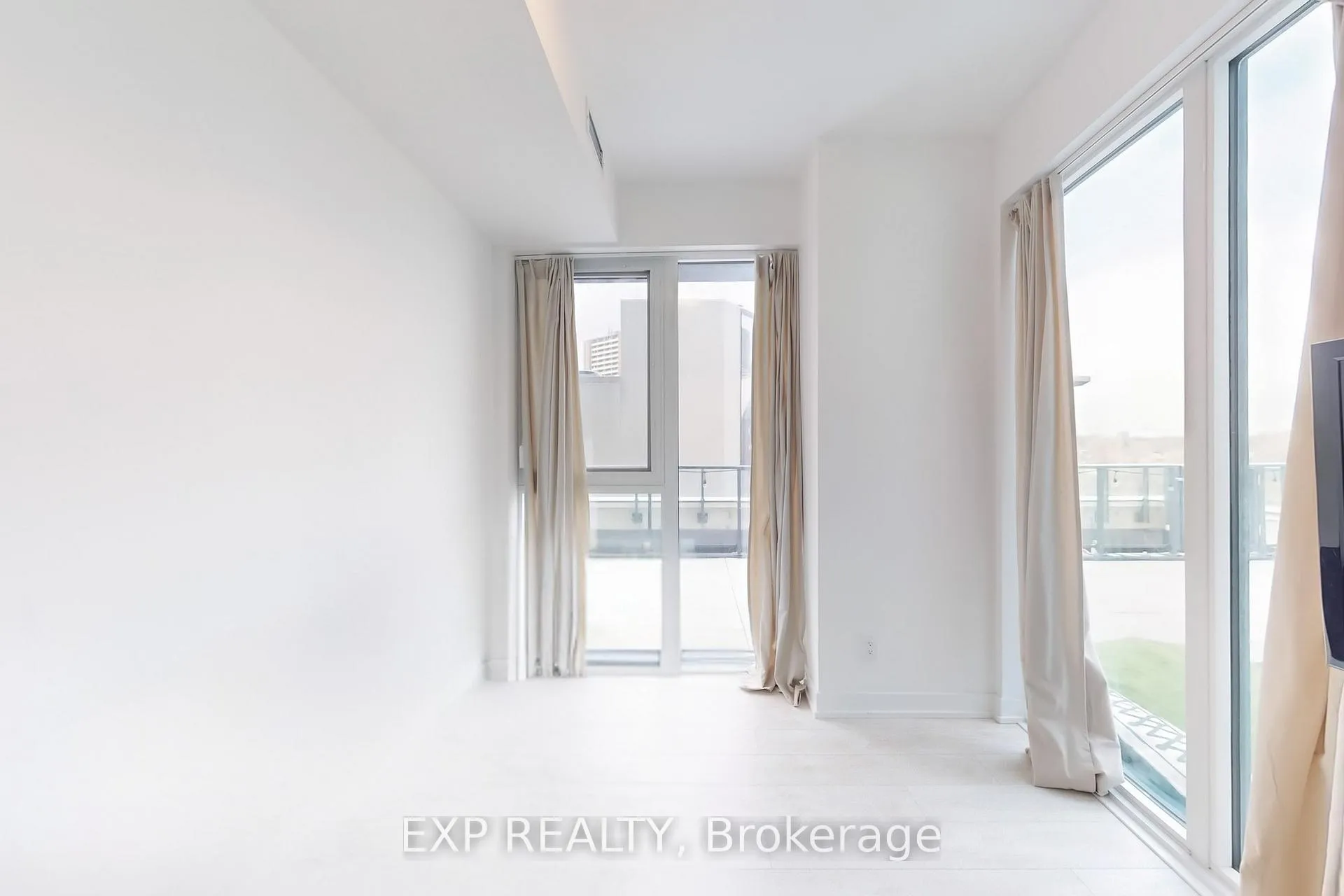 Photo 17 of Unit 501, 5 Defries Street, Toronto, Regent Park — HOMEH
