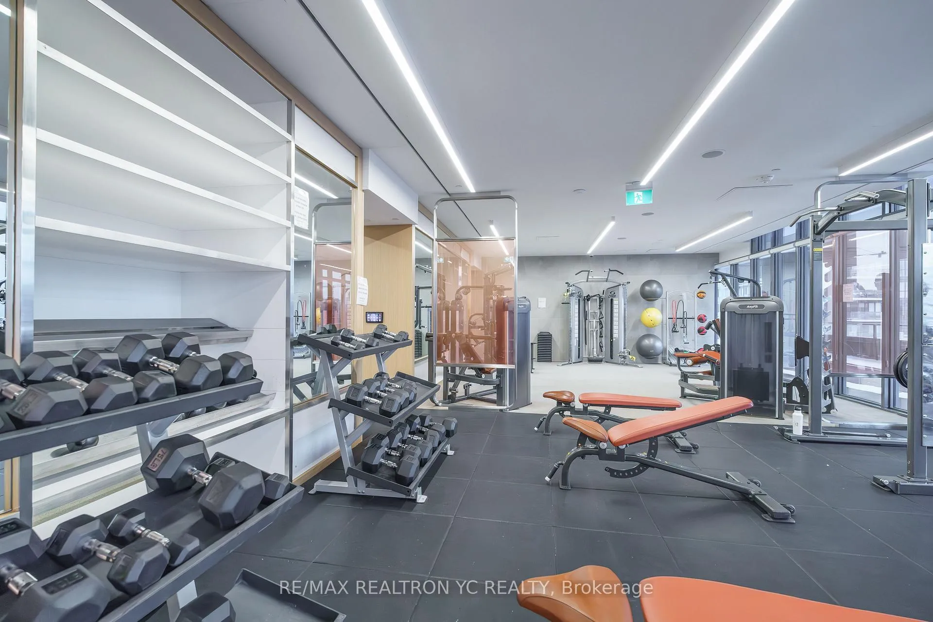 Photo 16 of Unit 1102, 19 Western Battery Road, Toronto, Niagara — HOMEH