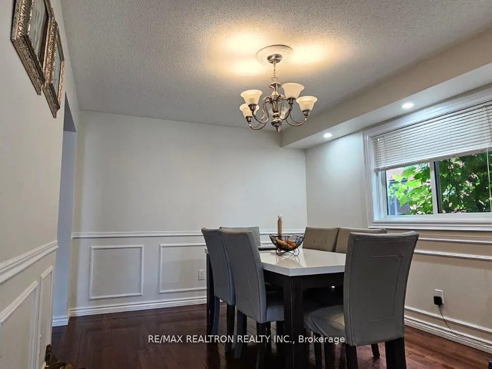 Photo 6 of Unit Upper, 31 Keeble Crescent, Ajax, Central — HOMEH