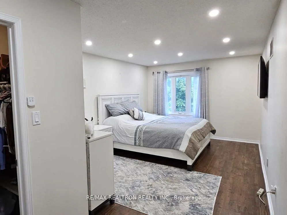 Photo 9 of Unit Upper, 31 Keeble Crescent, Ajax, Central — HOMEH