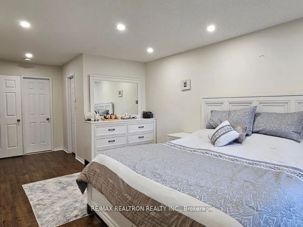 Photo 11 of Unit Upper, 31 Keeble Crescent, Ajax, Central — HOMEH
