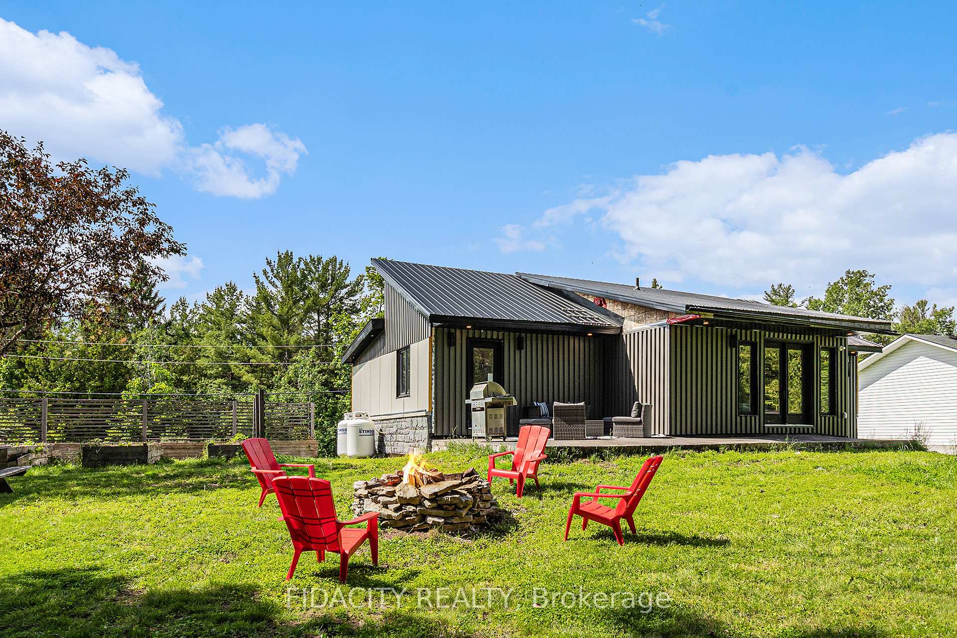 Photo 4 of 146 Crown Point Road, Ottawa, Constance Bay — HOMEH