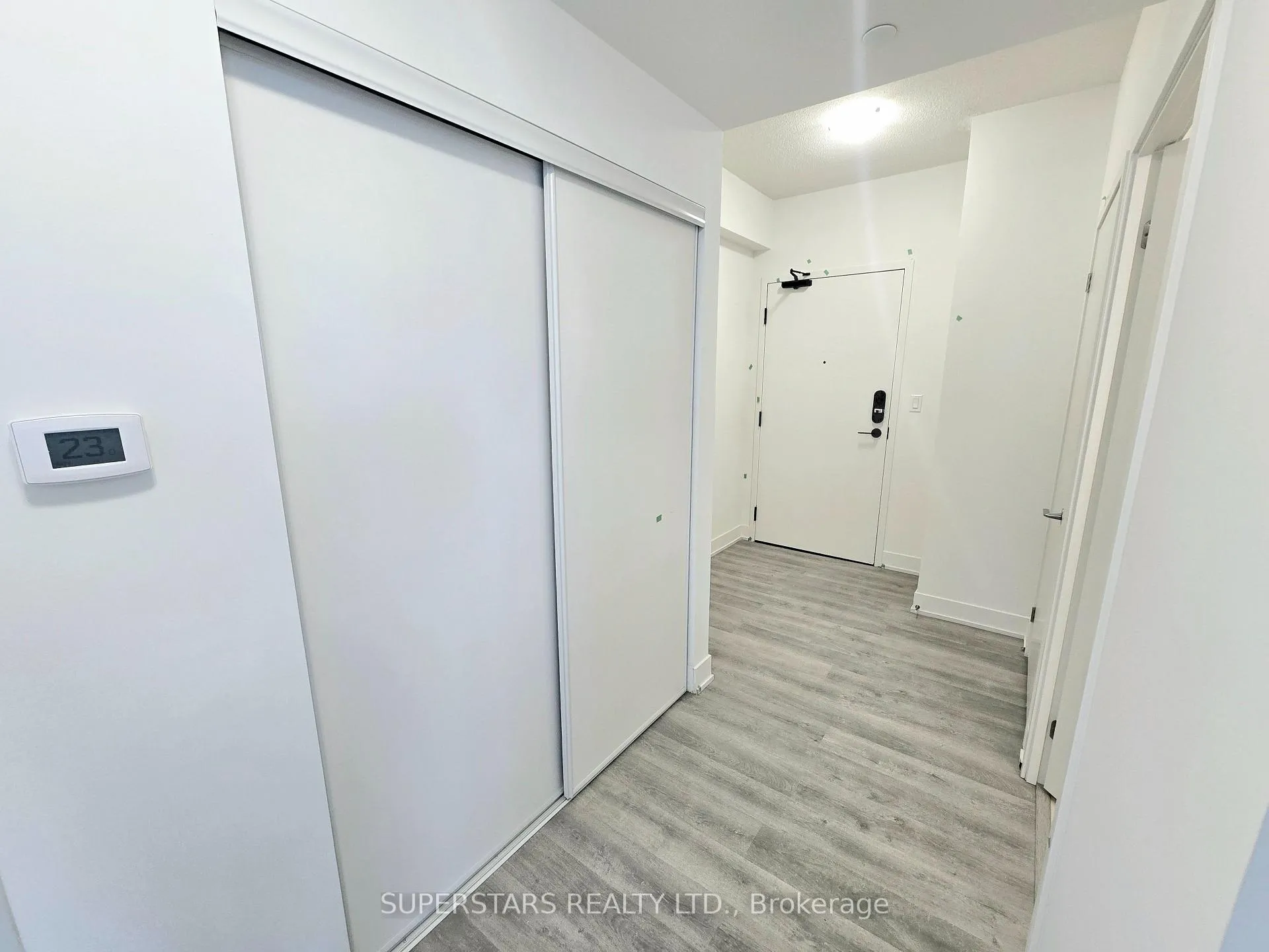 Photo 3 of Unit 1902, 38 Andre de Grasse Street, Markham, Unionville — HOMEH